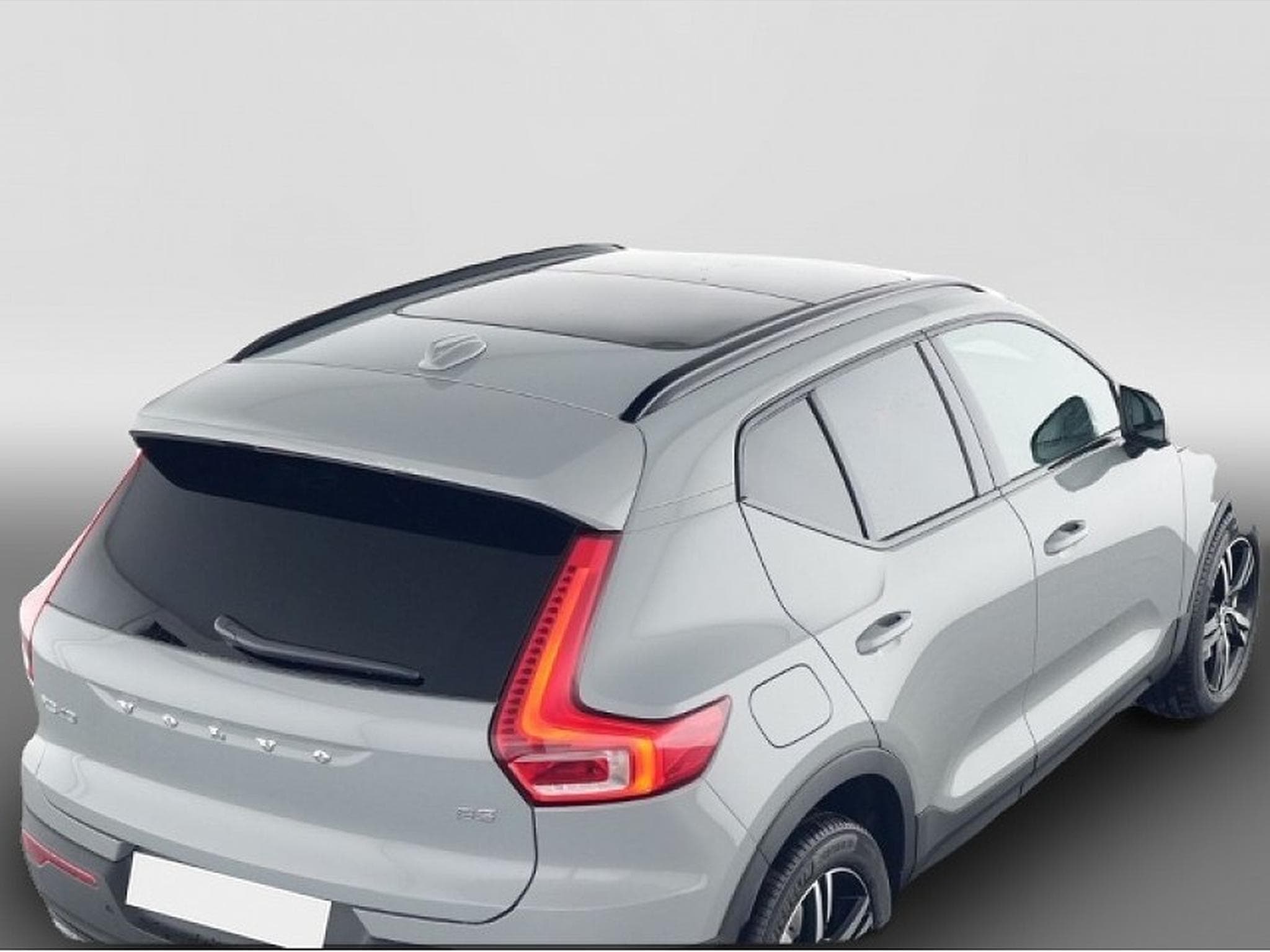 Volvo XC40 (2025) - Photo 4