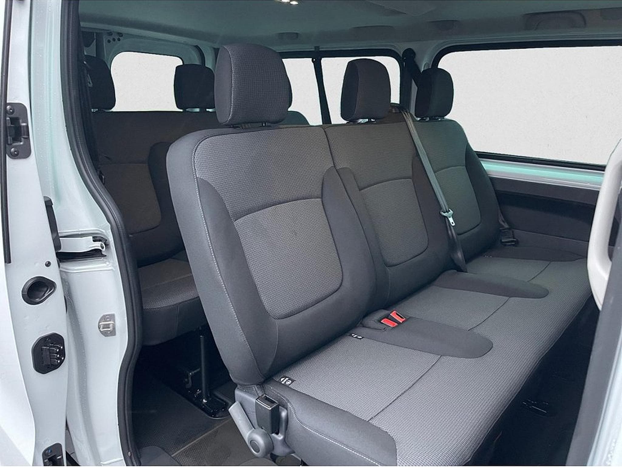 Renault Trafic (2025) - Foto 7