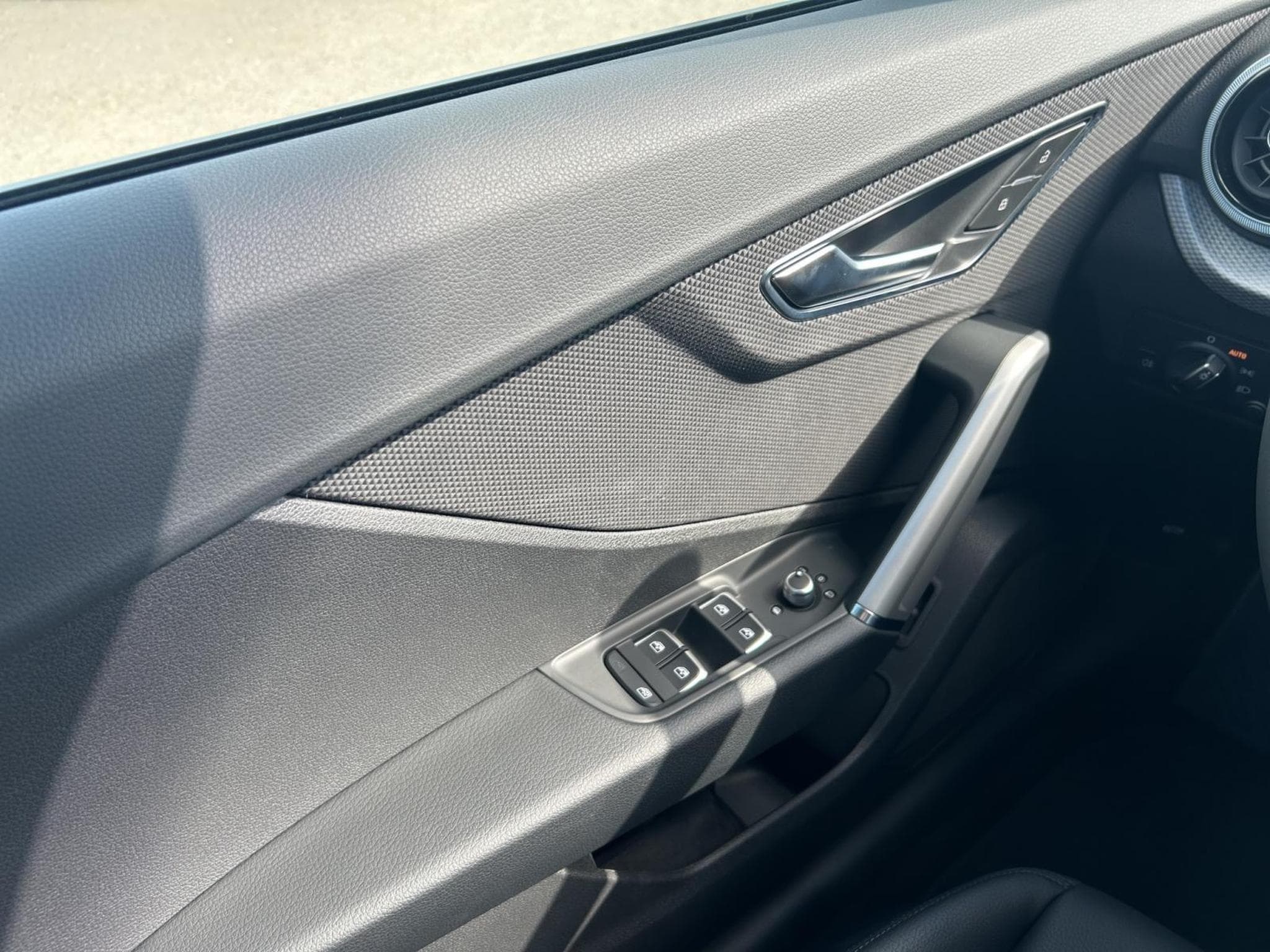 Audi Q2 S line (2026) - Photo 13