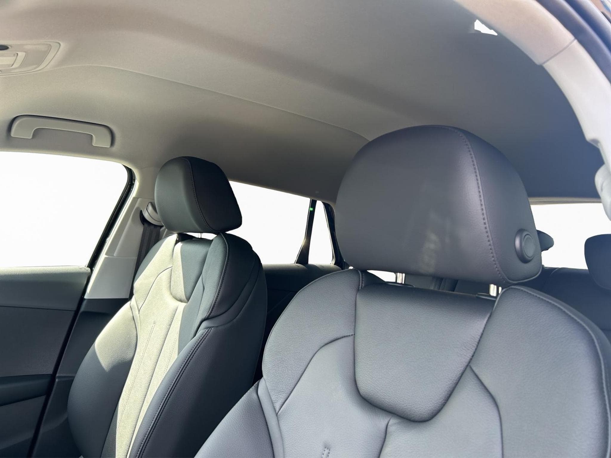 Audi Q2 S line (2026) - Photo 14