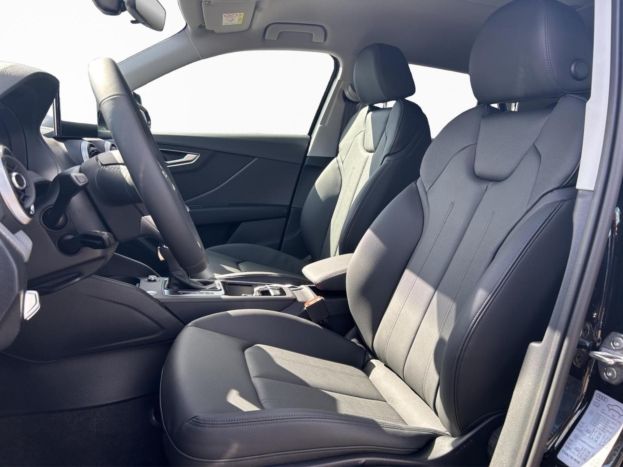 Audi Q2 S line (2026) - Photo 8