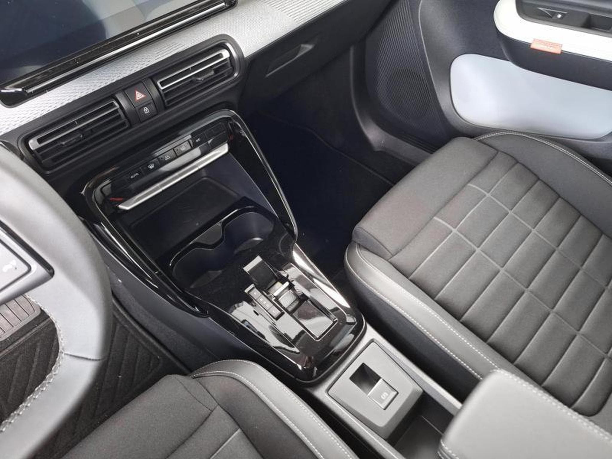 Citroen C3 & ë- IV Max (2025) - Photo 18