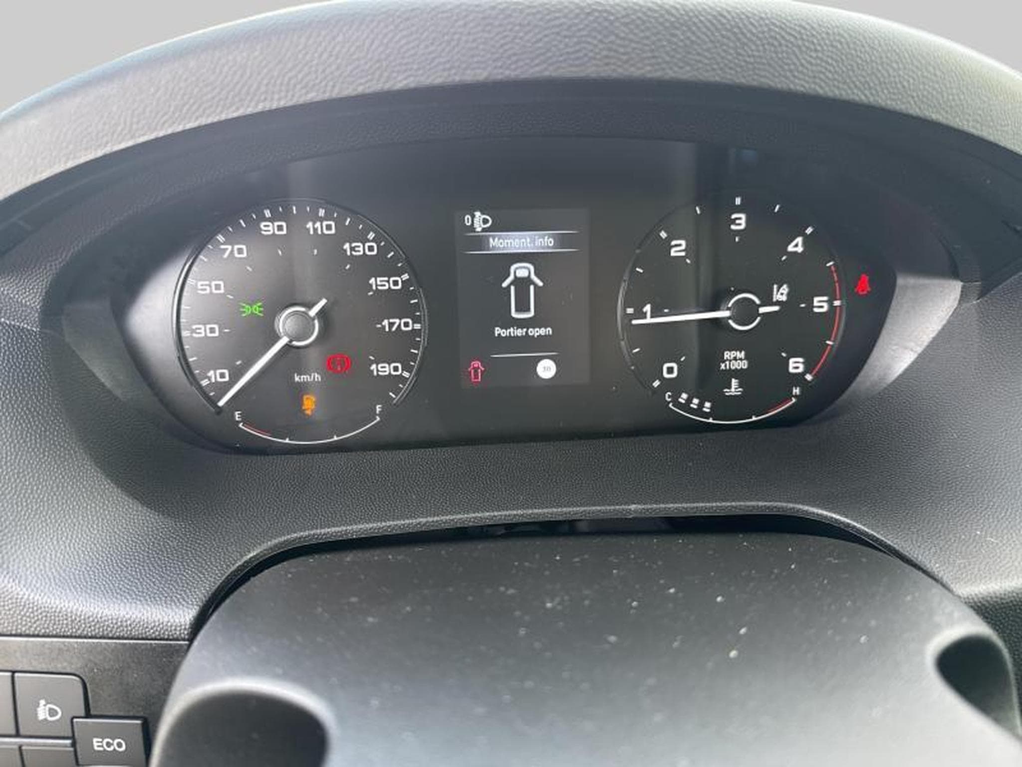 Peugeot Boxer tôlé 335 L2H2 (2025) - Photo 15