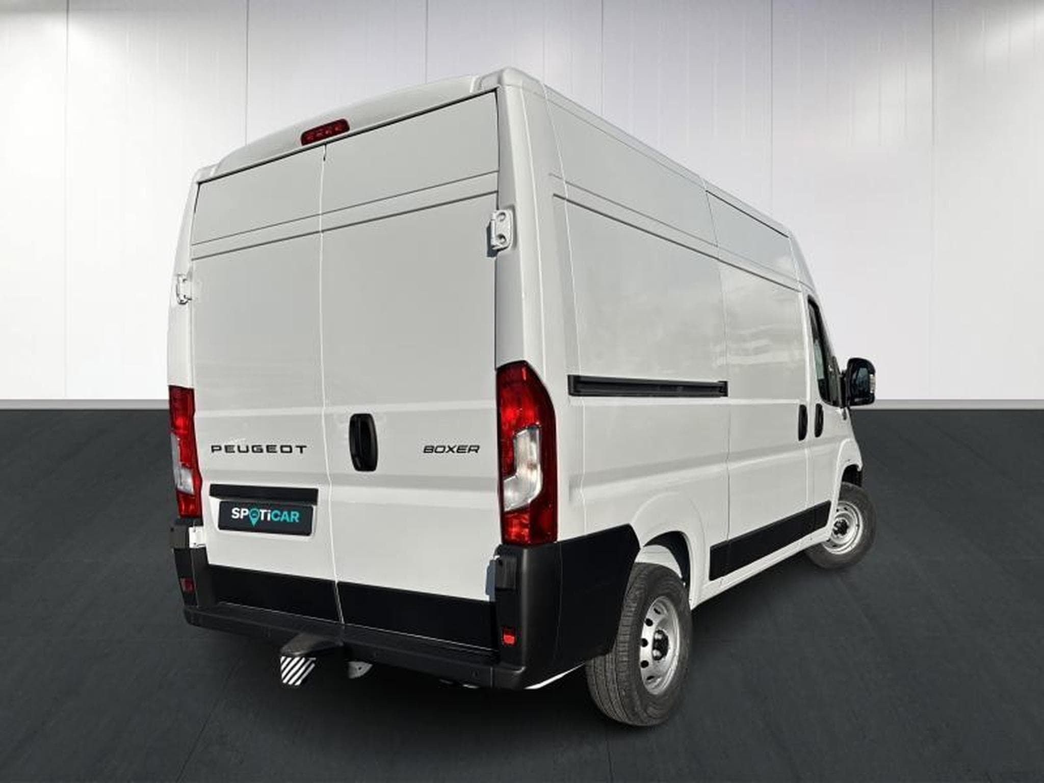 Peugeot Boxer tôlé 335 L2H2 (2025) - Photo 4