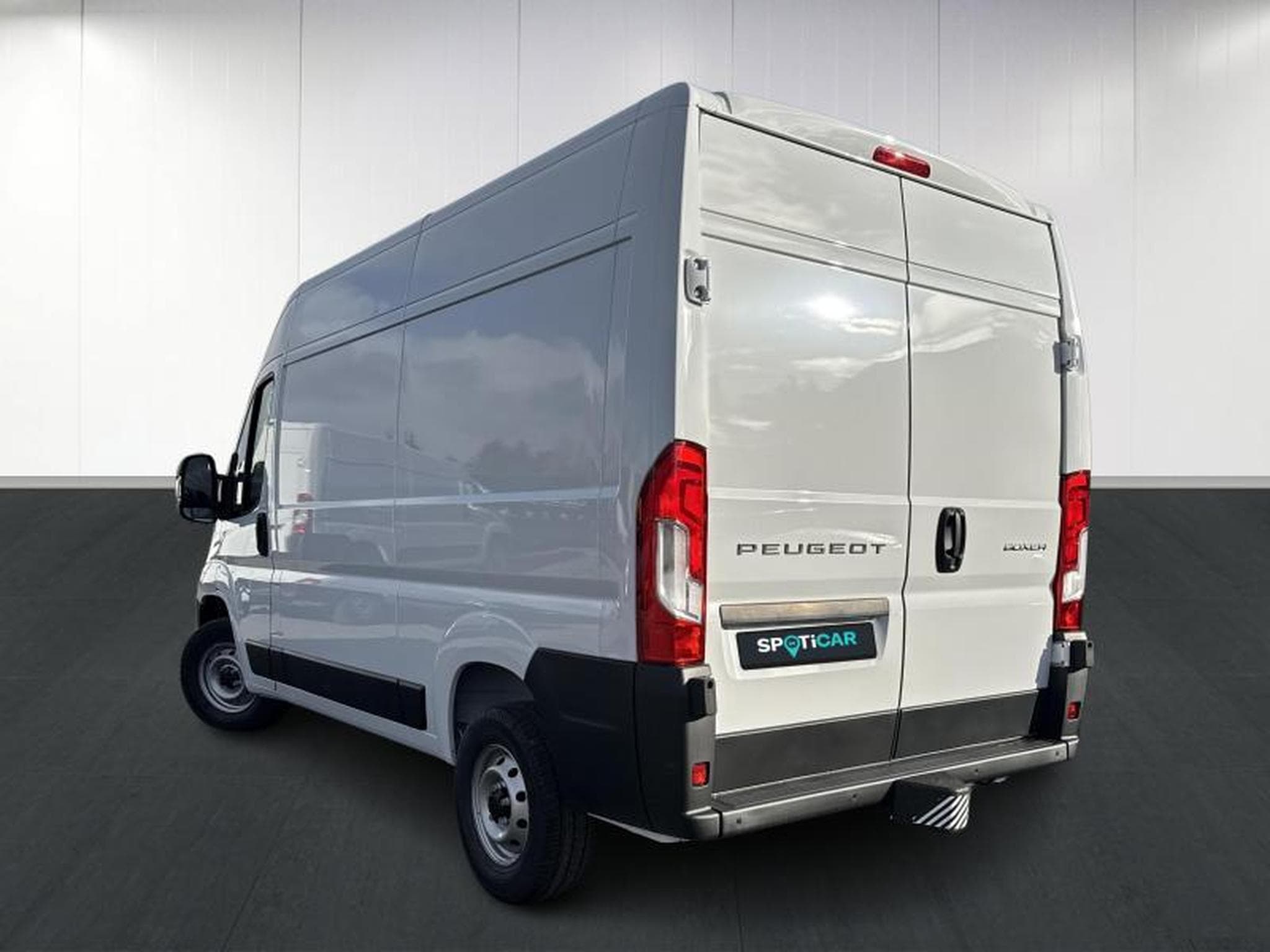 Peugeot Boxer tôlé 335 L2H2 (2025) - Photo 6
