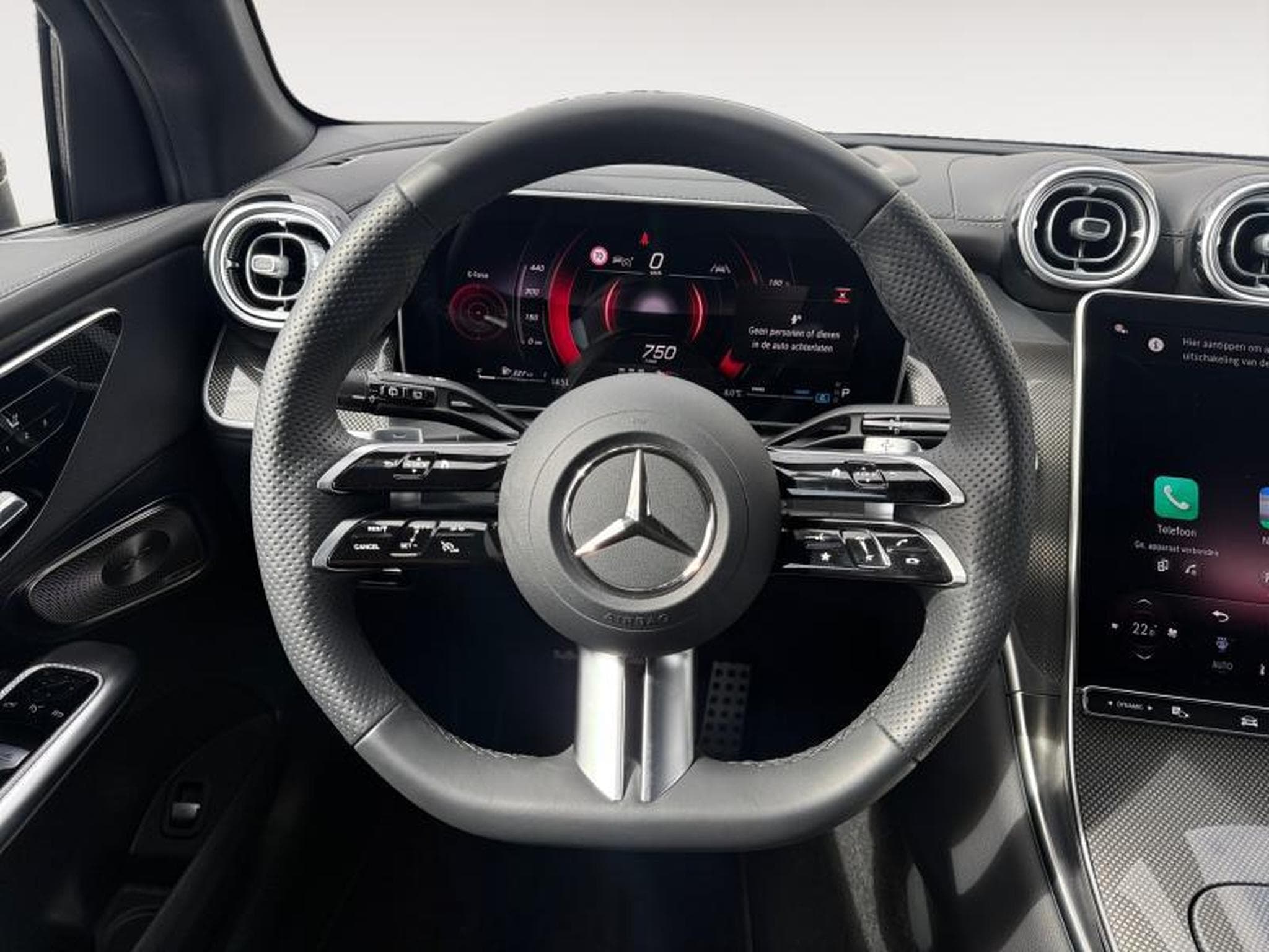 Mercedes GLC 220 d 4MATIC AMG LINE / Premium + / Diesel (2025) - Foto 11