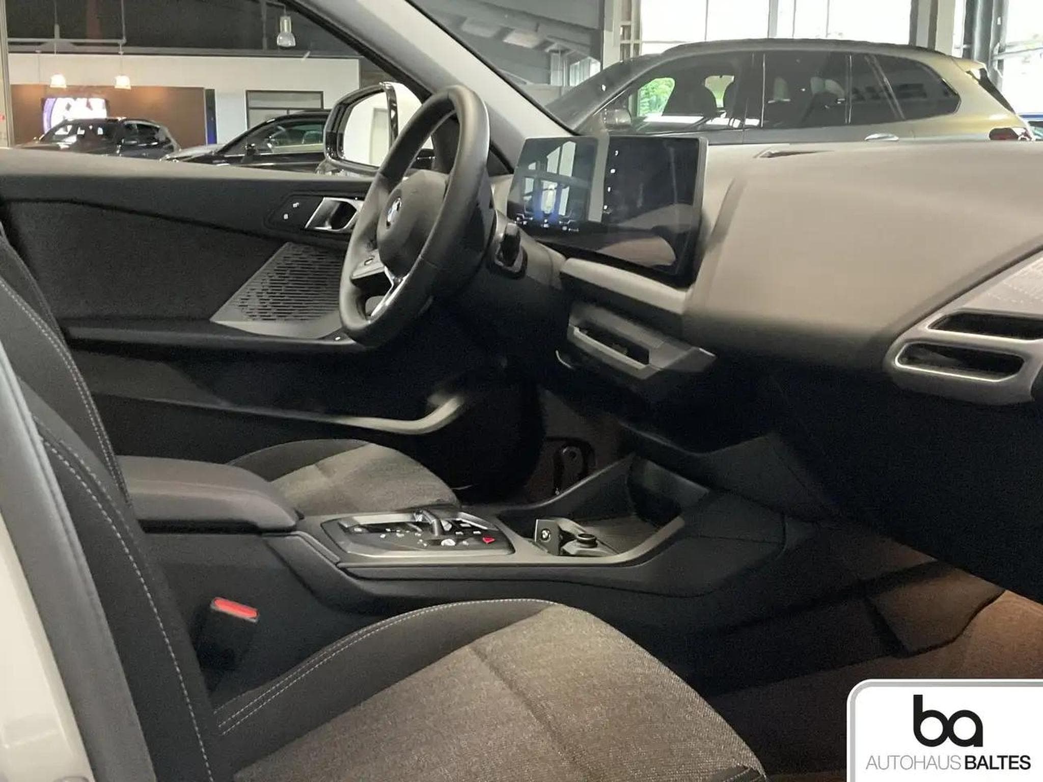 BMW 118 (2025) - Photo 6