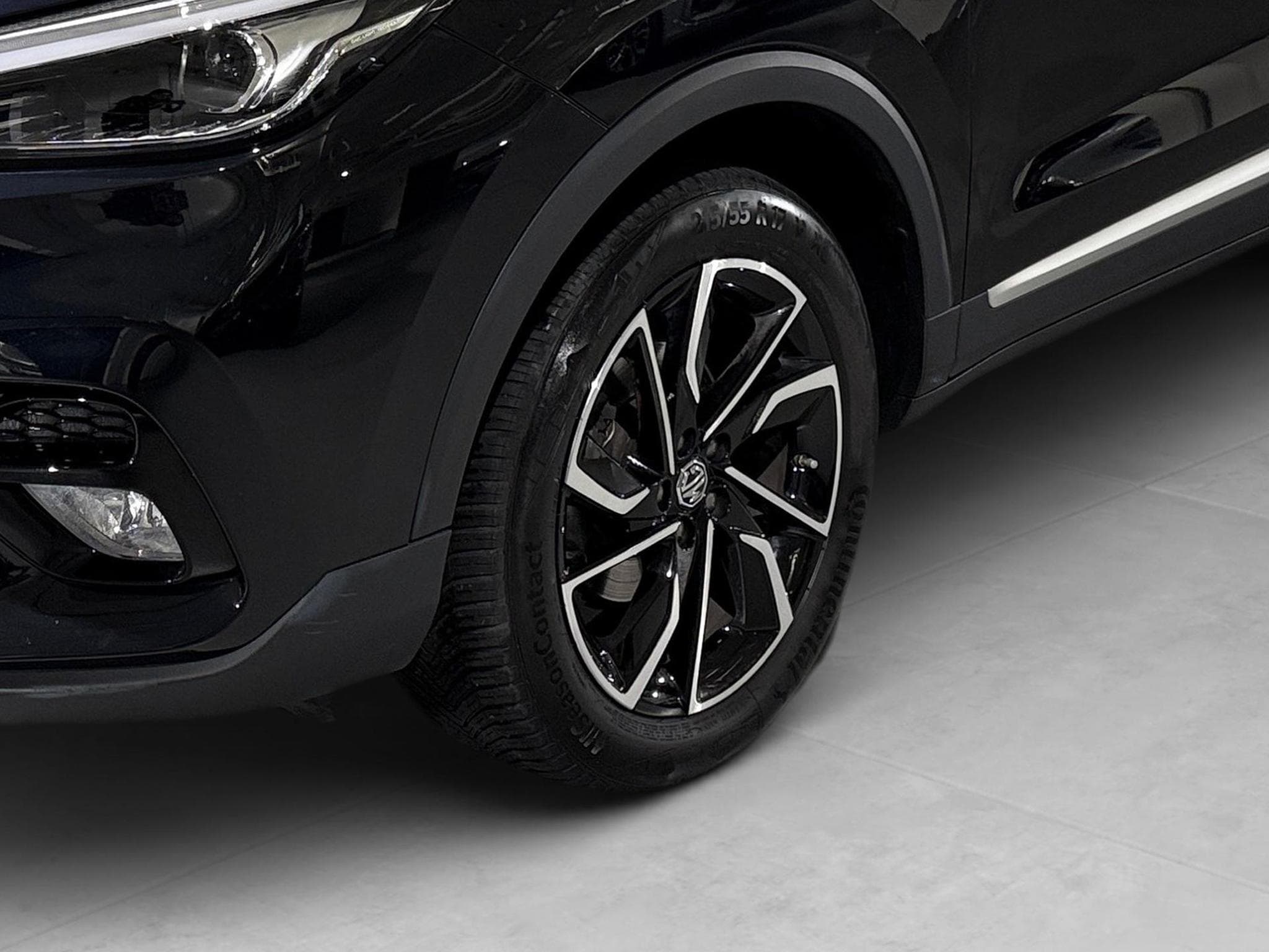 MG ZS 1.0 LUXURY (2023) - Photo 20