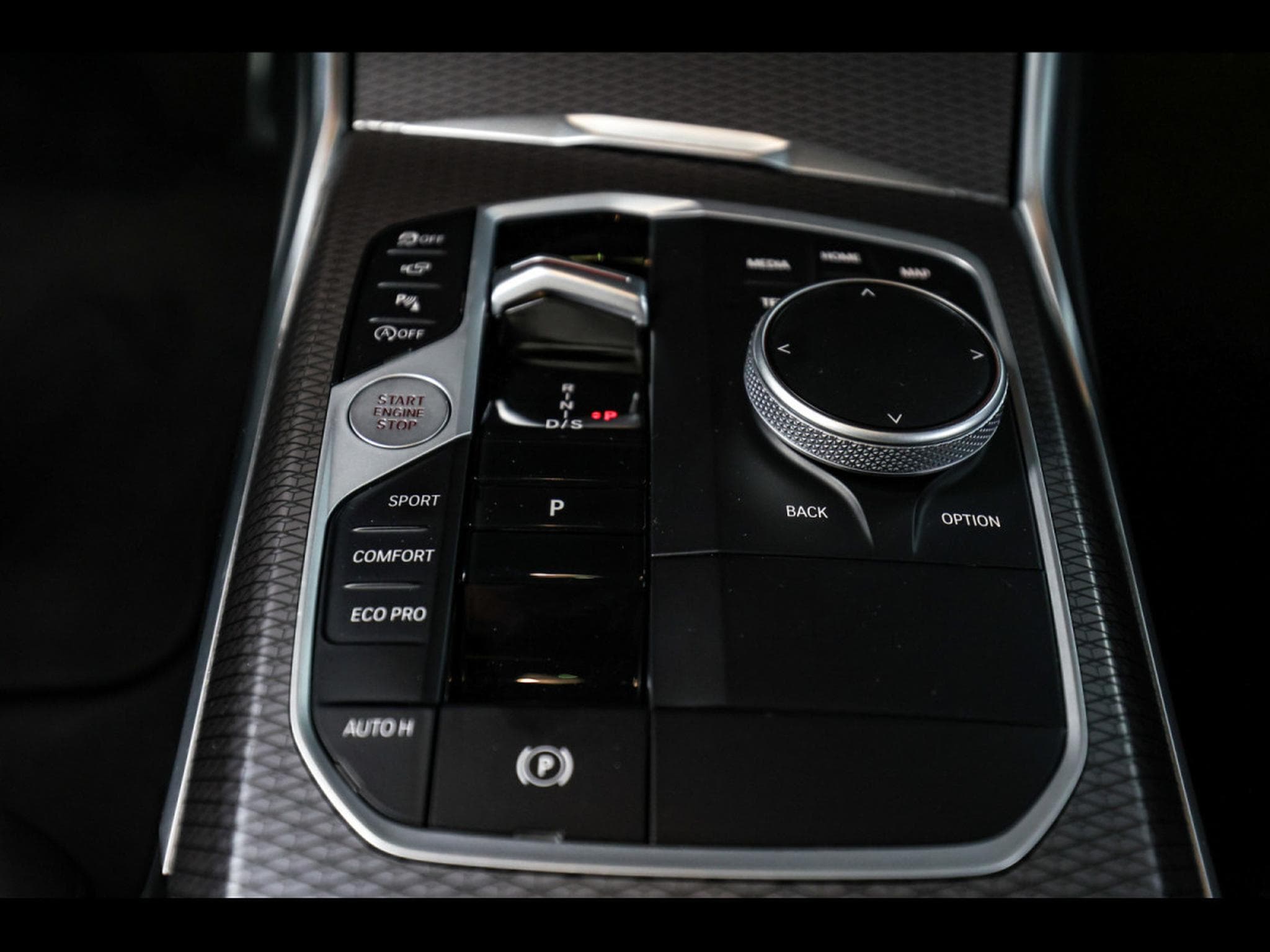 BMW M340 TOURING XDRIVE - BLACK SAPPHIRE METALLIC - WARRANTY 11/2028 (2024) - Photo 18