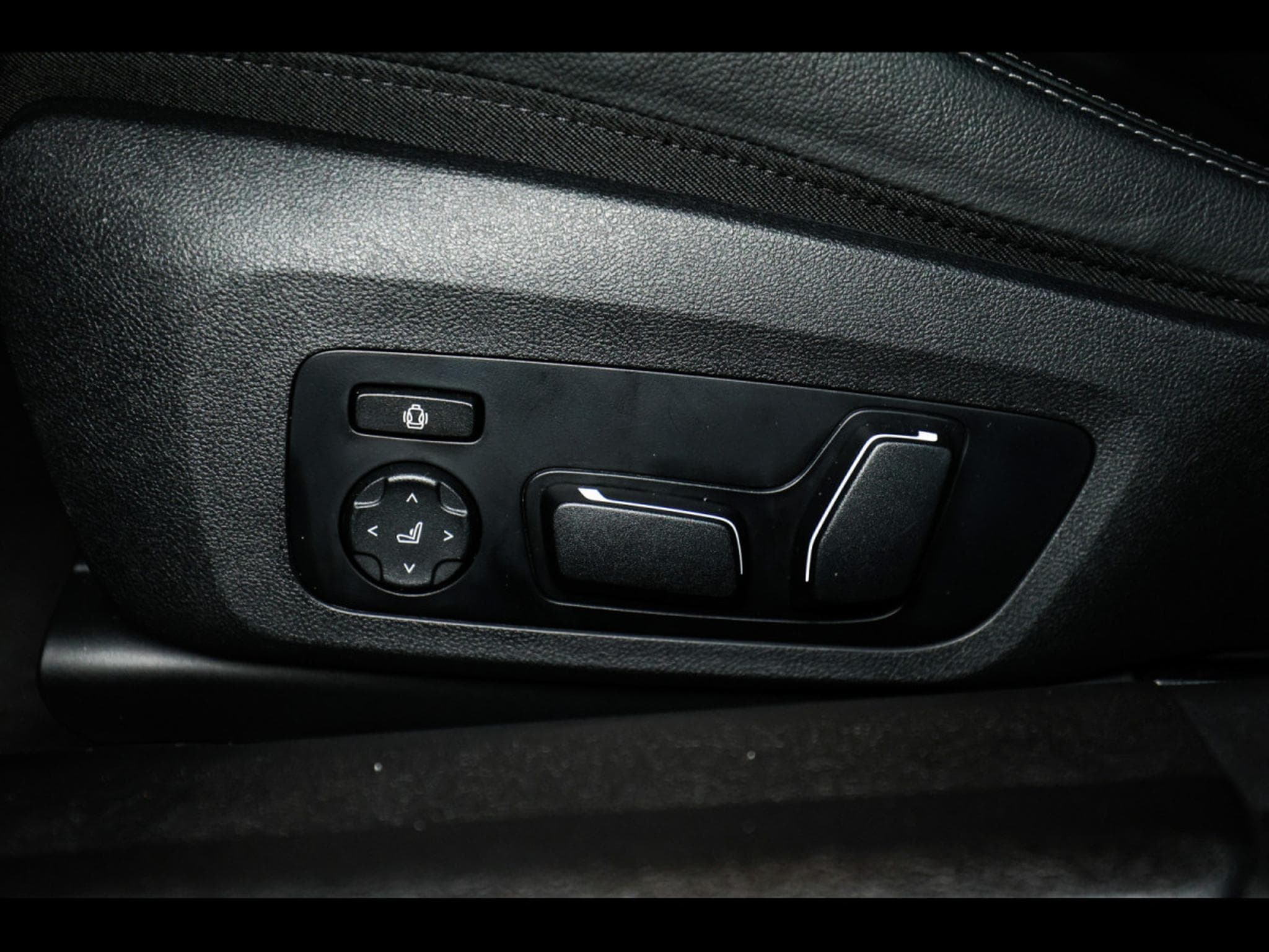 BMW M340 TOURING XDRIVE - BLACK SAPPHIRE METALLIC - WARRANTY 11/2028 (2024) - Photo 22