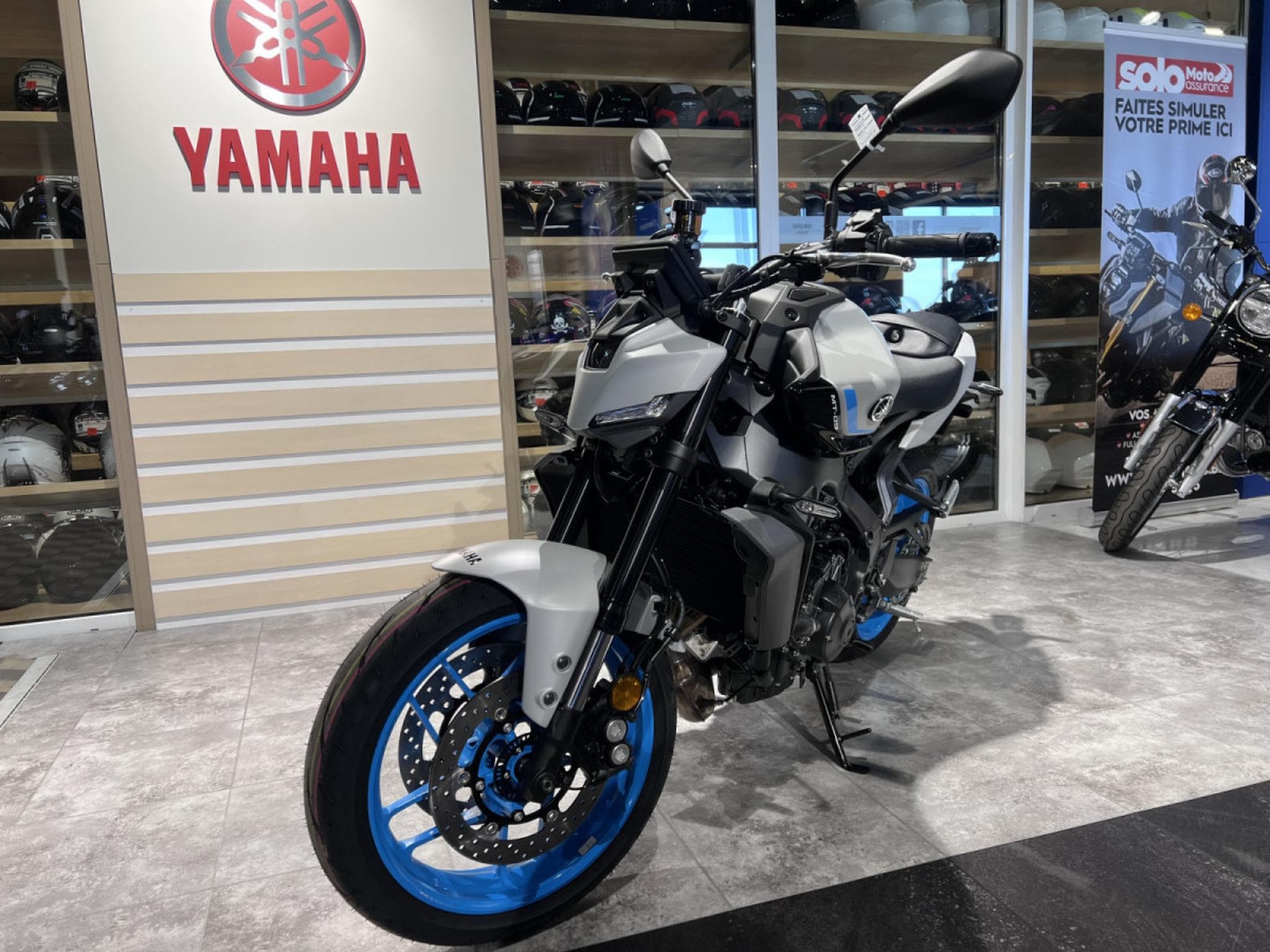 Yamaha MT09 (2025) - Foto 2