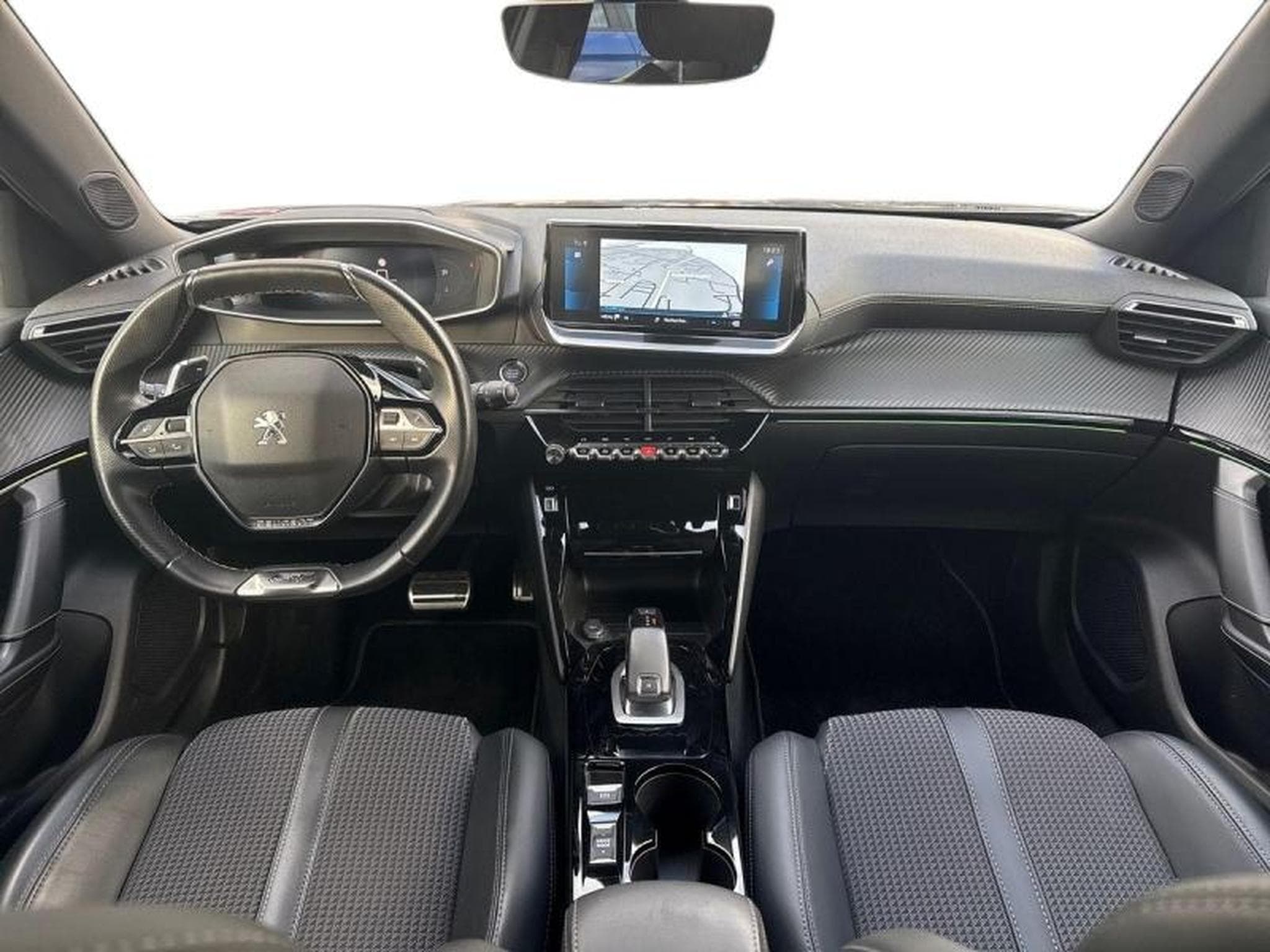 PEUGEOT 2008 1.2 PureTech 130ch S&S GT EAT8 (2021) - Foto 2