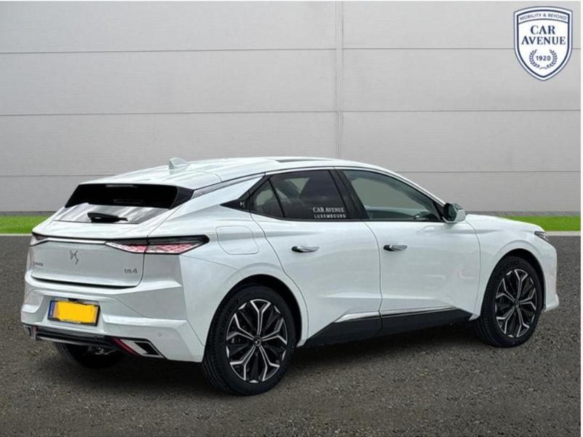 DS Automobiles DS4 E-TENSE 225ch Rivoli (2023) - Foto 2