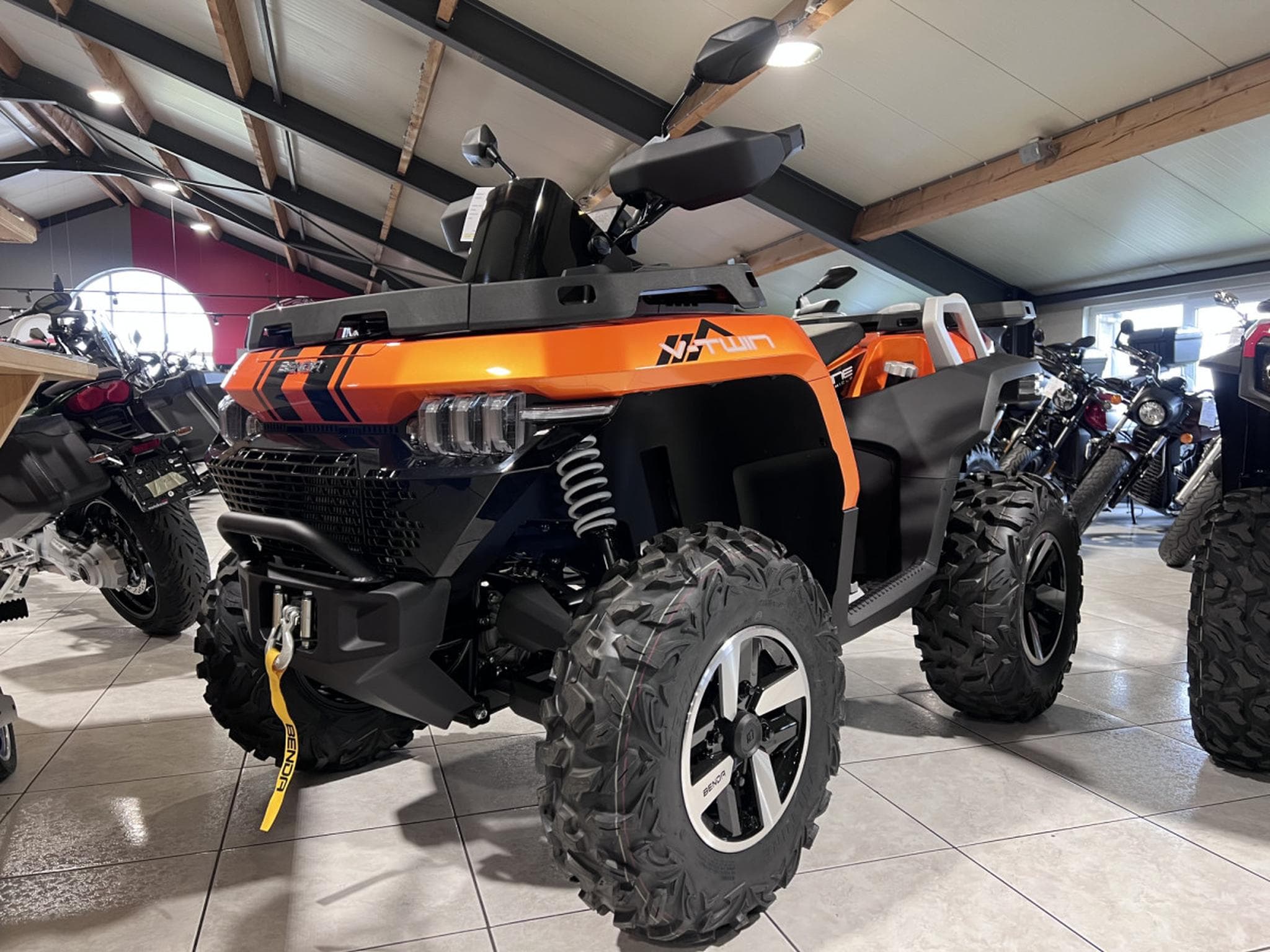 Benda Redstone 550 (2026) - Photo 2