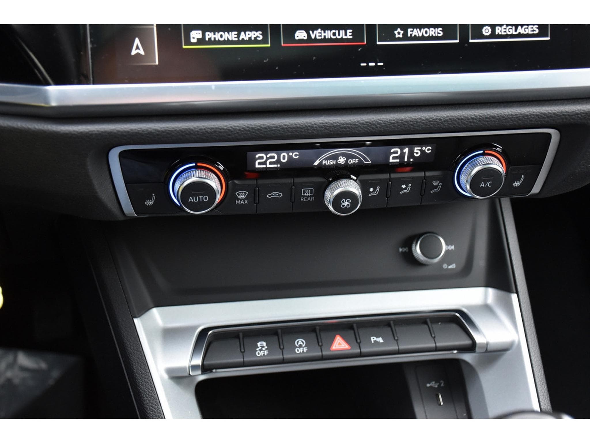 Audi Q3 35 TFSI CUIR TO PANO SMARTPHONE GPS LANE SIDE 1° MAIN (2021) - Foto 18