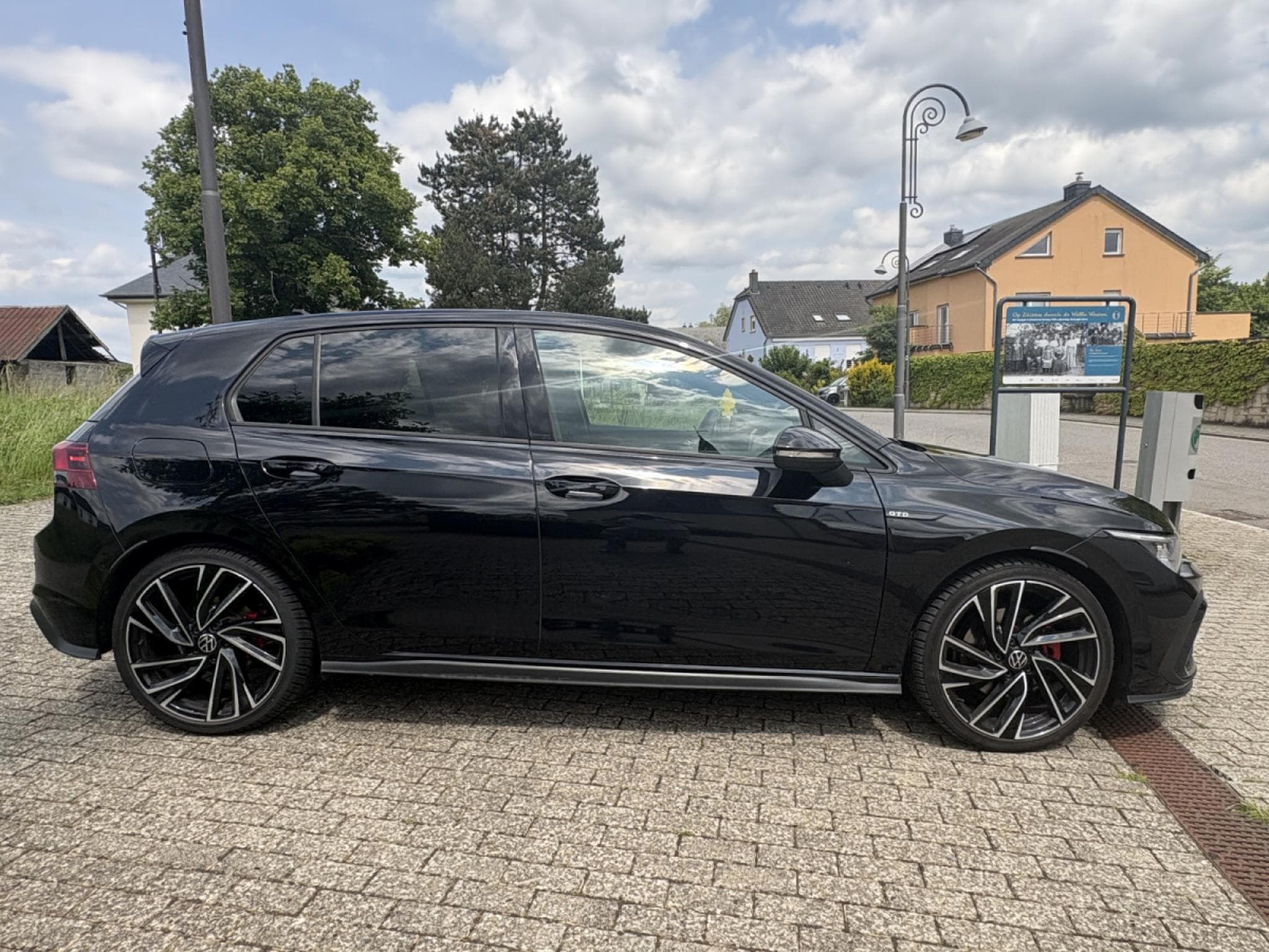 VW Golf GTD 2.0 TDI 147KW DSG (2022) - Photo 6