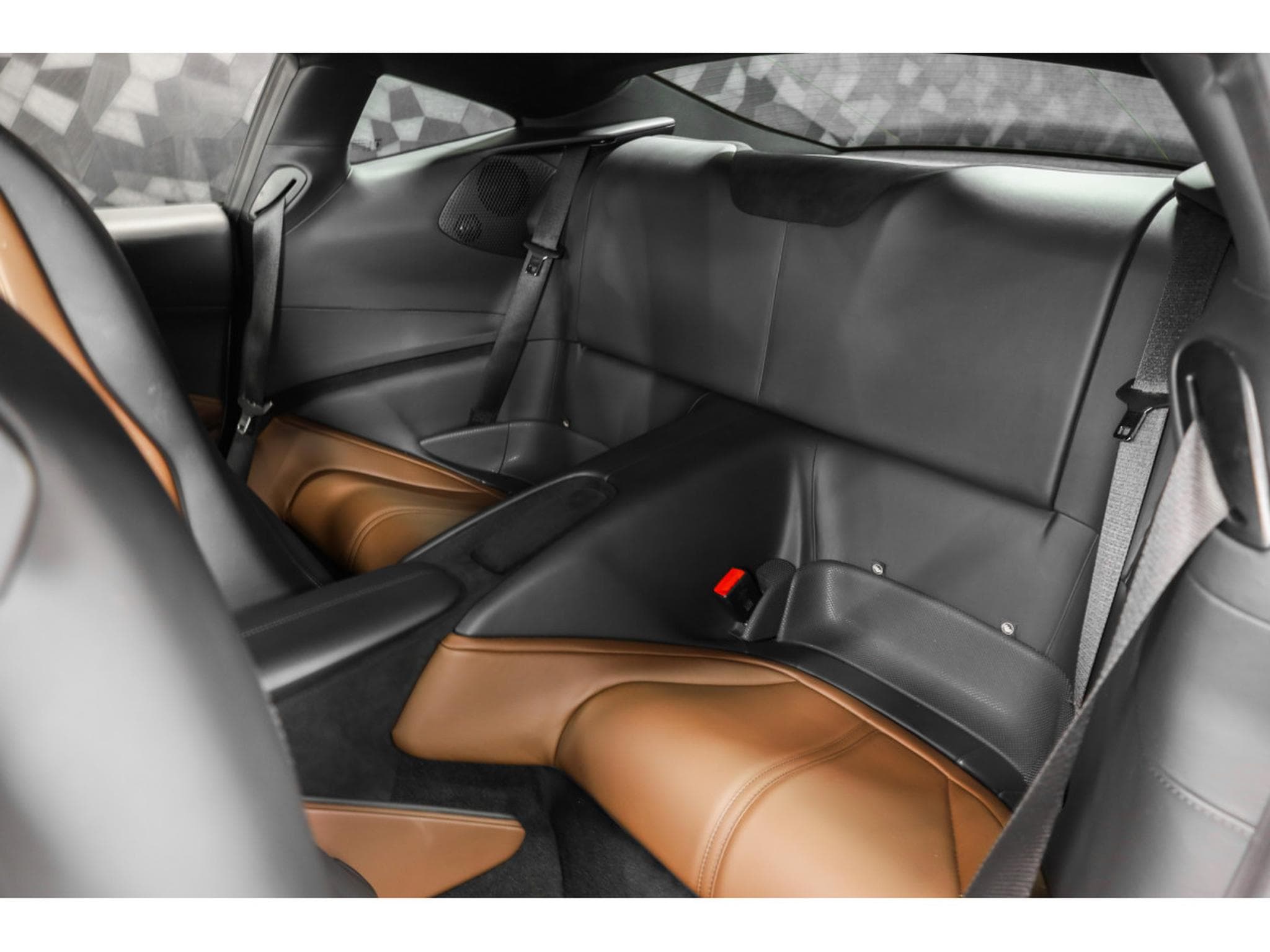 Ferrari Roma V8 - GRIGIO SILVERSTONE / CIOCCOLATO (2022) - Photo 13