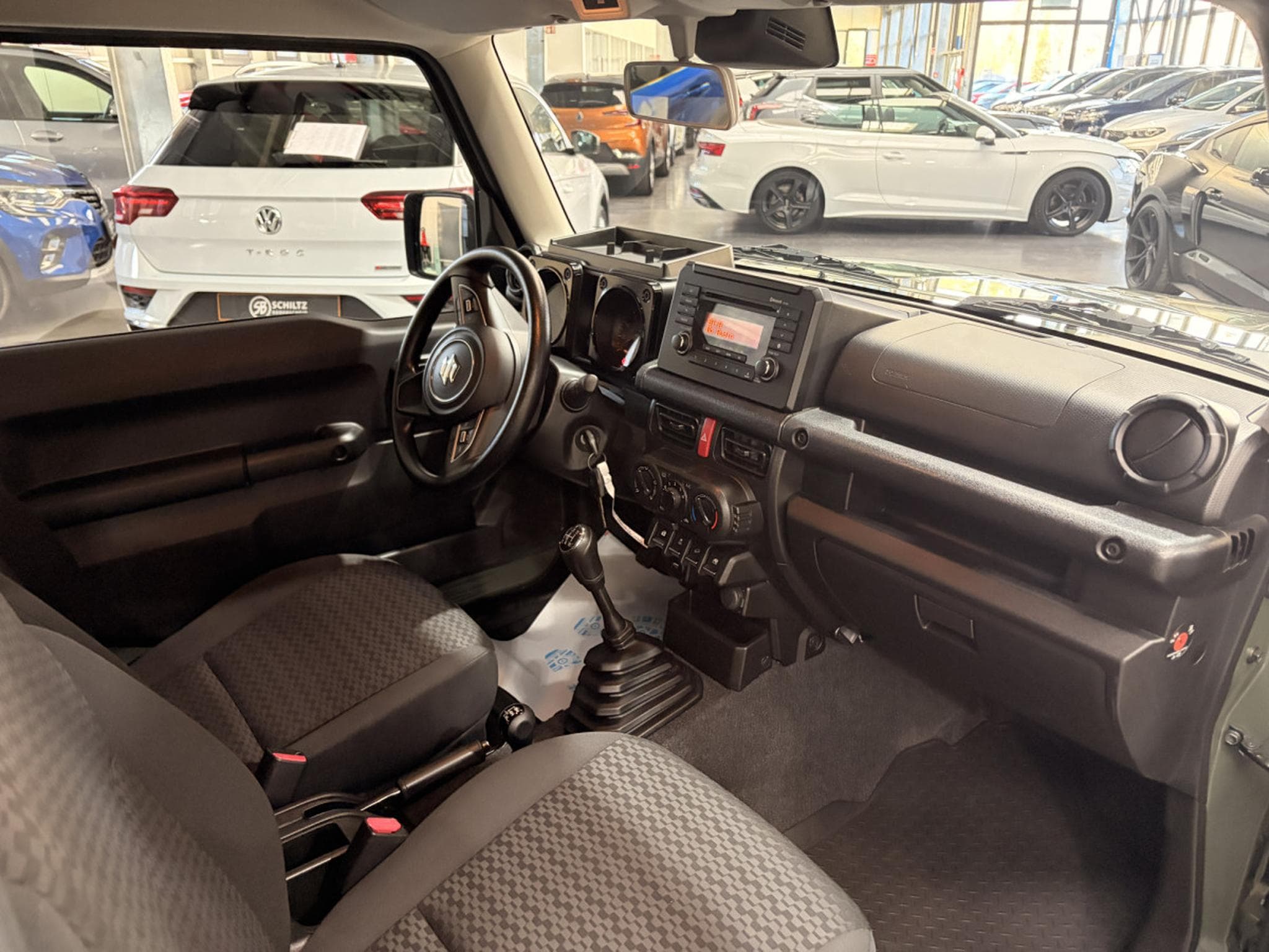 Suzuki Jimny 1.5 Allgrip 102 HP (2022) - Foto 13