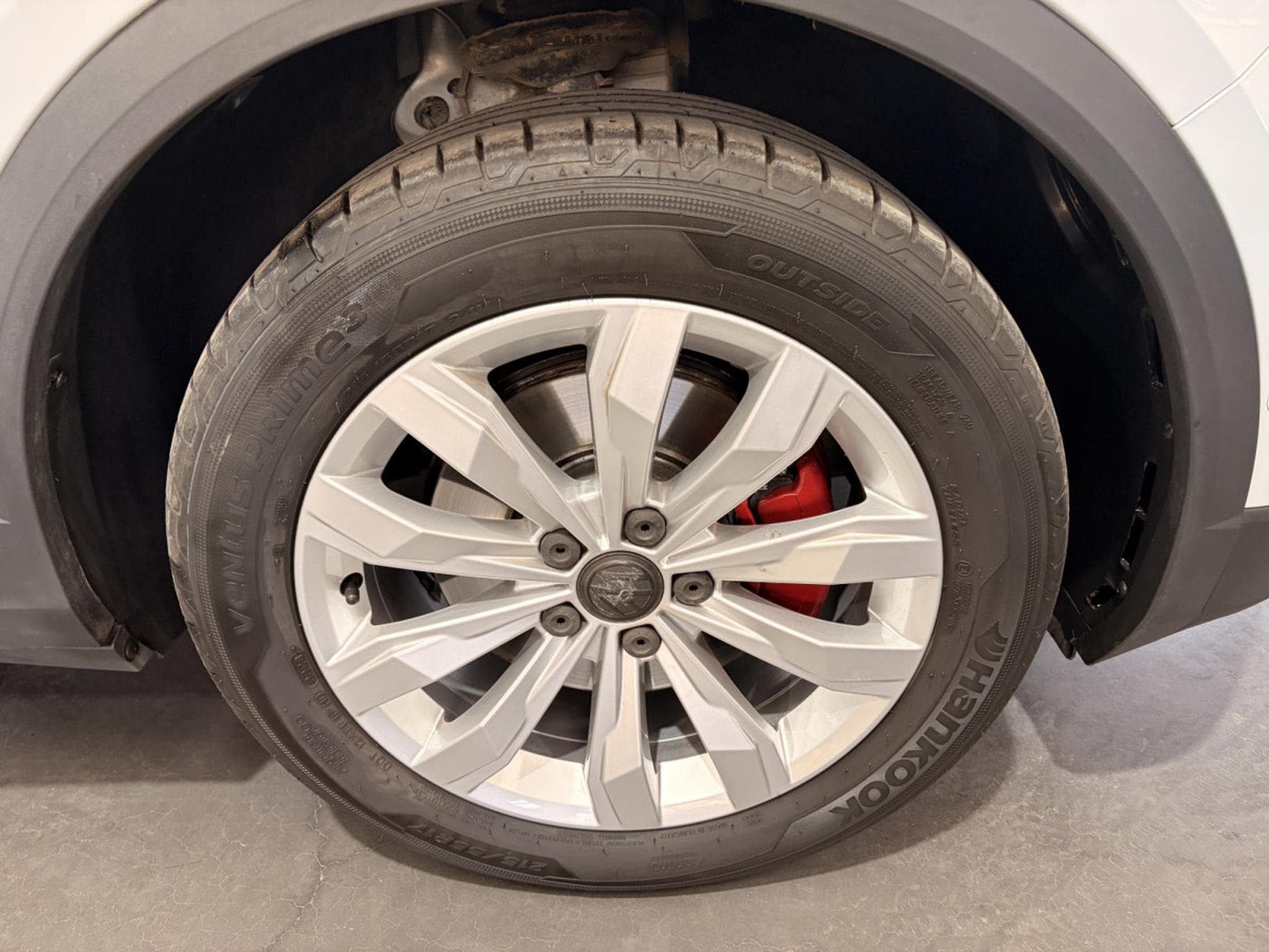 VW T-Roc Sport 2.0 TSI DSG 4Motion 190HP (2018) - Foto 9