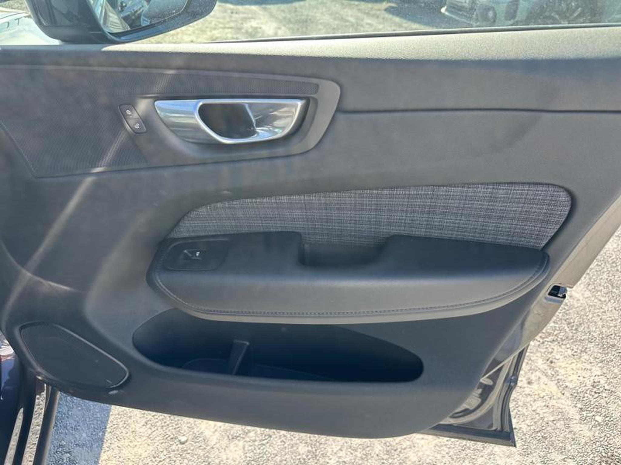 Volvo XC60 B4 Core / Diesel (2023) - Photo 20