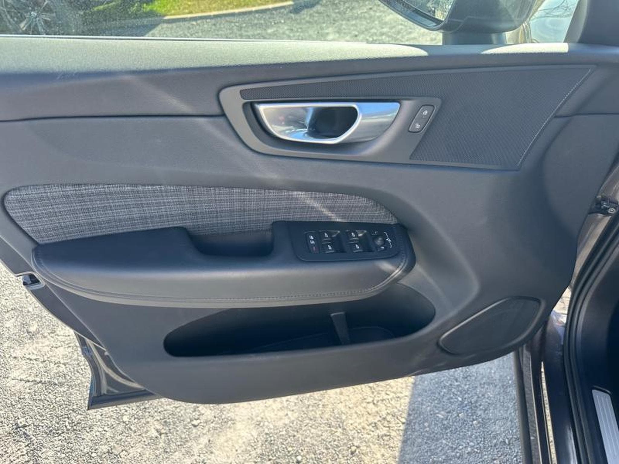 Volvo XC60 B4 Core / Diesel (2023) - Photo 21