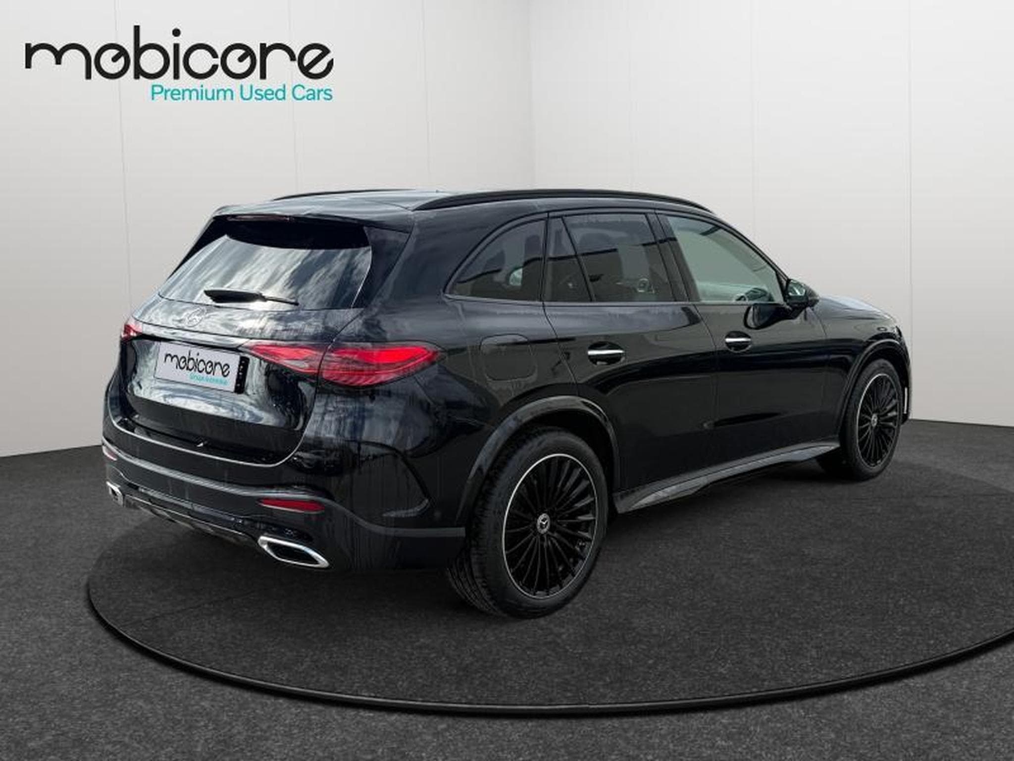 Mercedes GLC 220 d 4MATIC AMG LINE / Premium + / Diesel (2025) - Photo 2