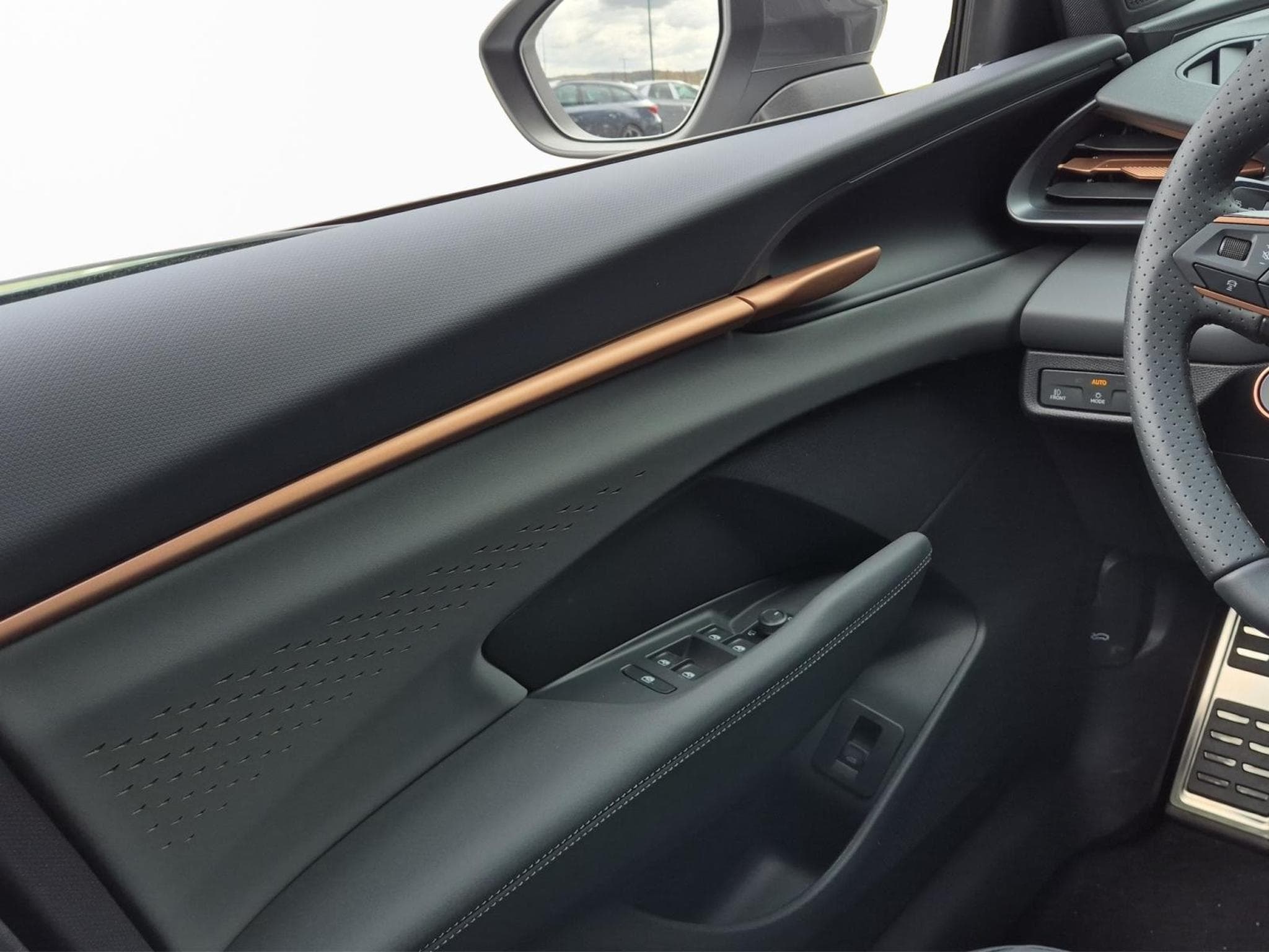 Cupra Terramar 1.5 eTSI - 150 CV MHEV (2026) - Photo 15