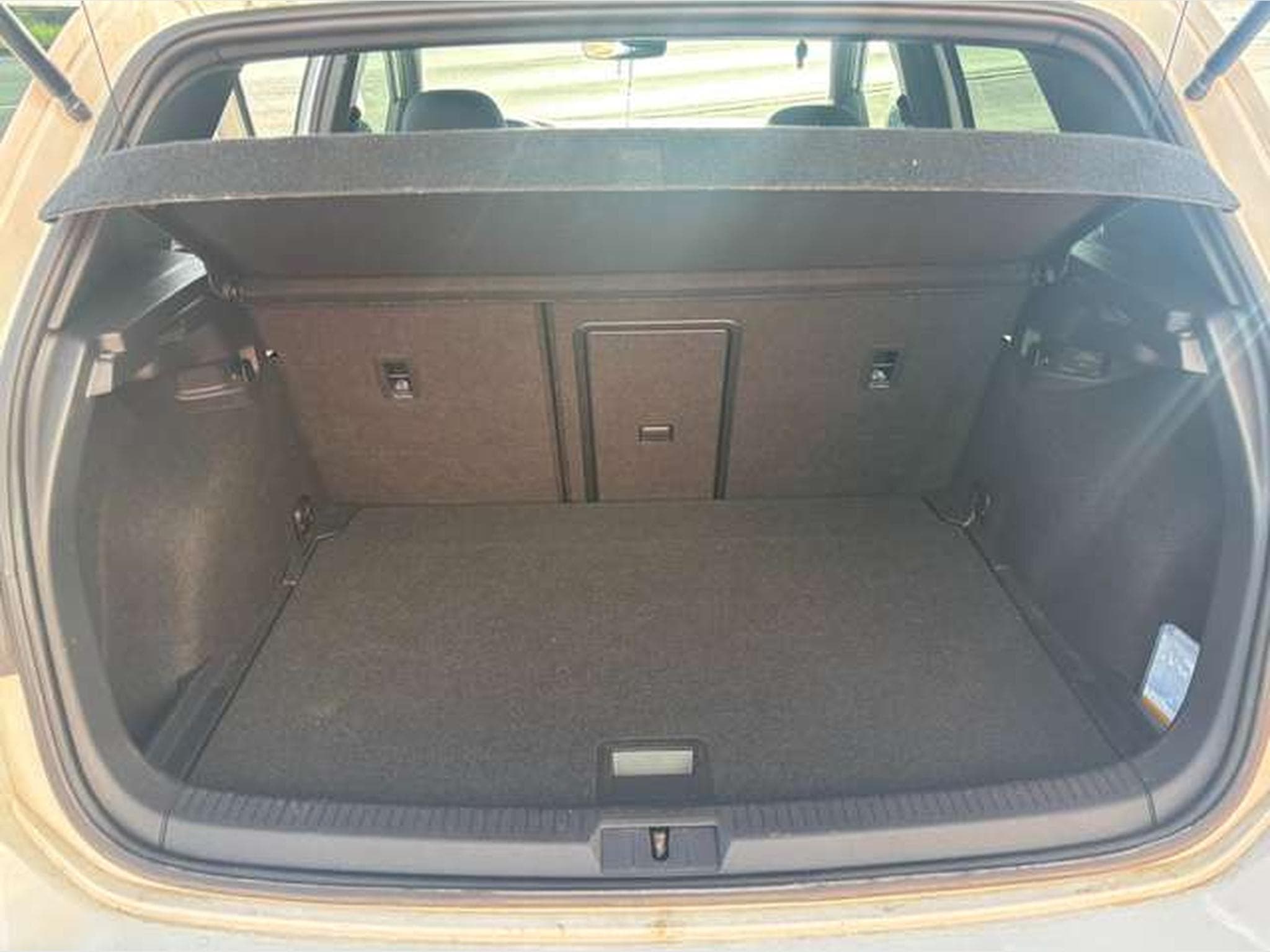 VW Golf Golf GTI Performance 300 PS 2.0 TSI OPF DSG (2019) - Foto 17