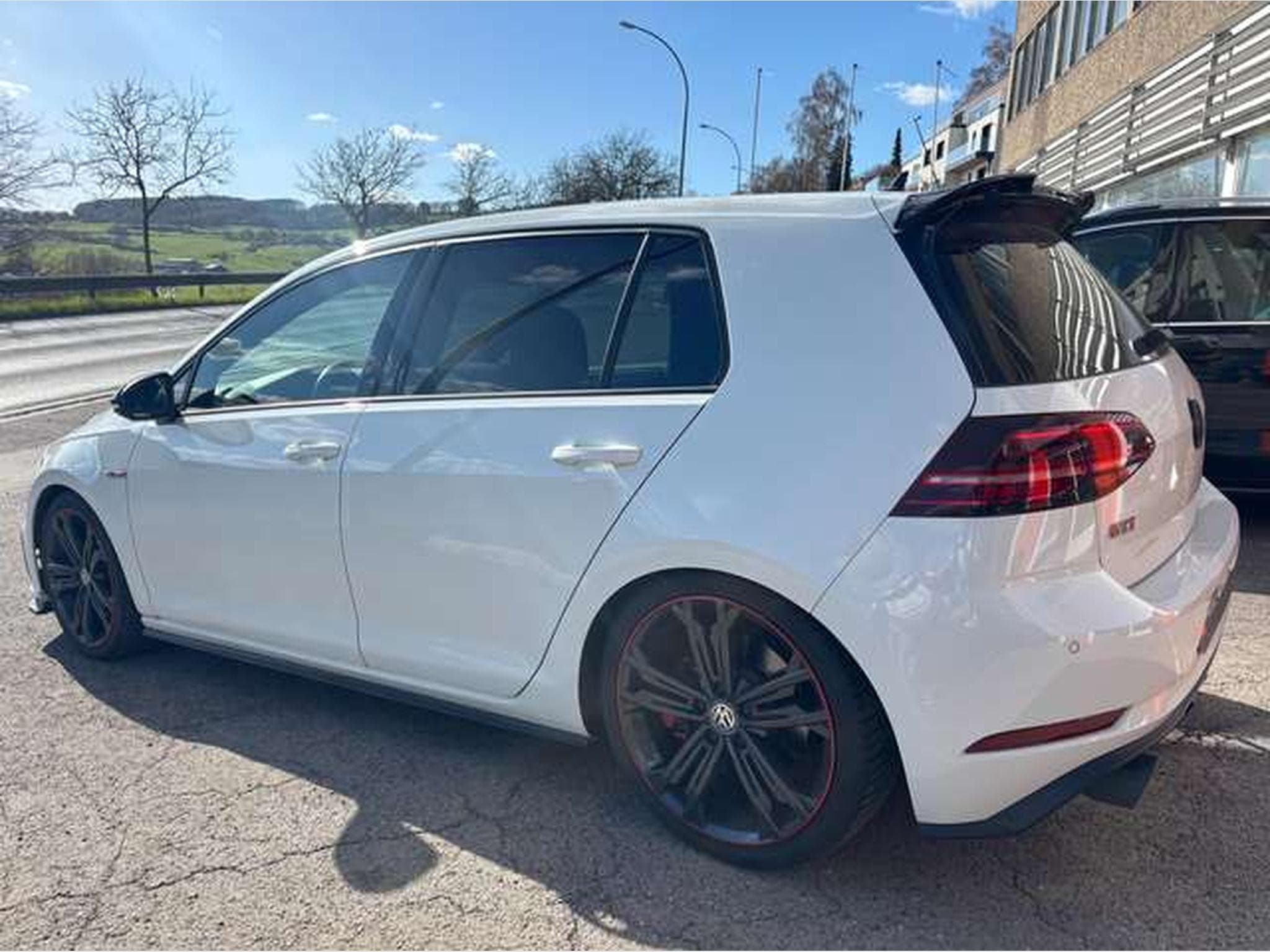 VW Golf Golf GTI Performance 300 PS 2.0 TSI OPF DSG (2019) - Foto 7