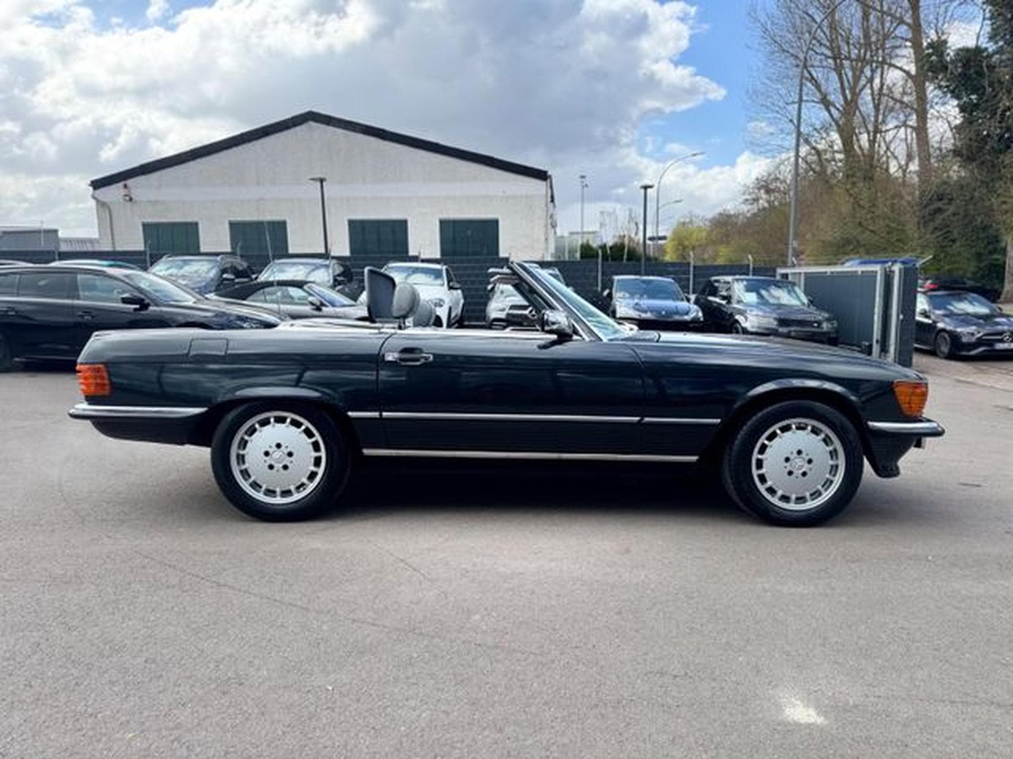 Mercedes SL 500 500SL R107*DT. ERSTAUSLIEF.*RESTAURIERT*ORIGINAL (1986) - Photo 12