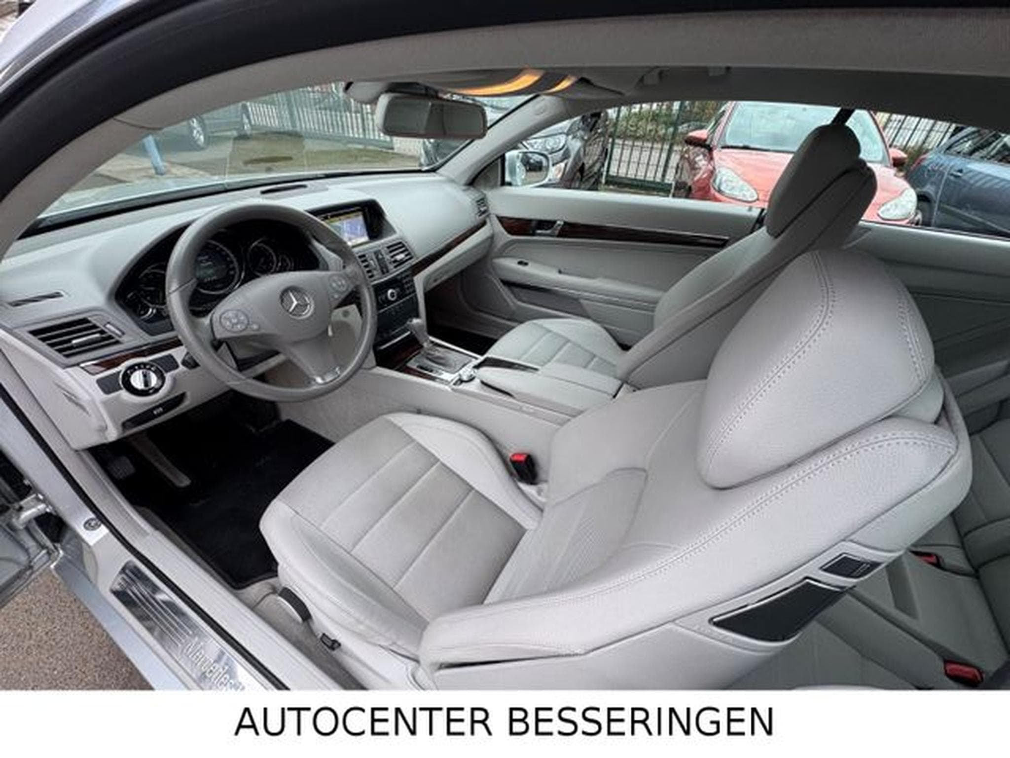 Mercedes E 250 E 250 Coupe CGI * AUTOMATIK * XENON * NAVI * (2009) - Photo 5
