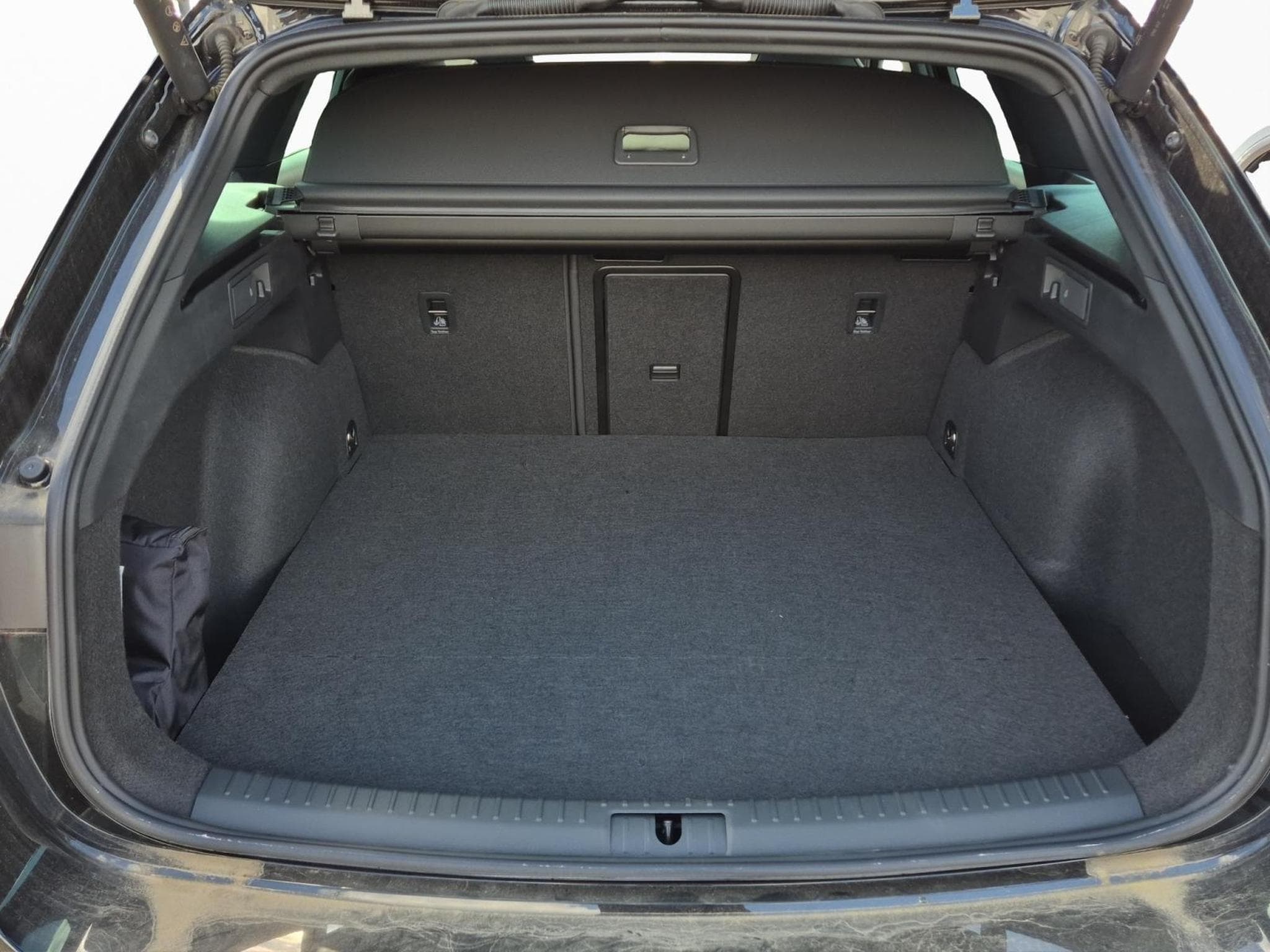 Cupra Leon SP PHEV 204cv (2026) - Foto 16