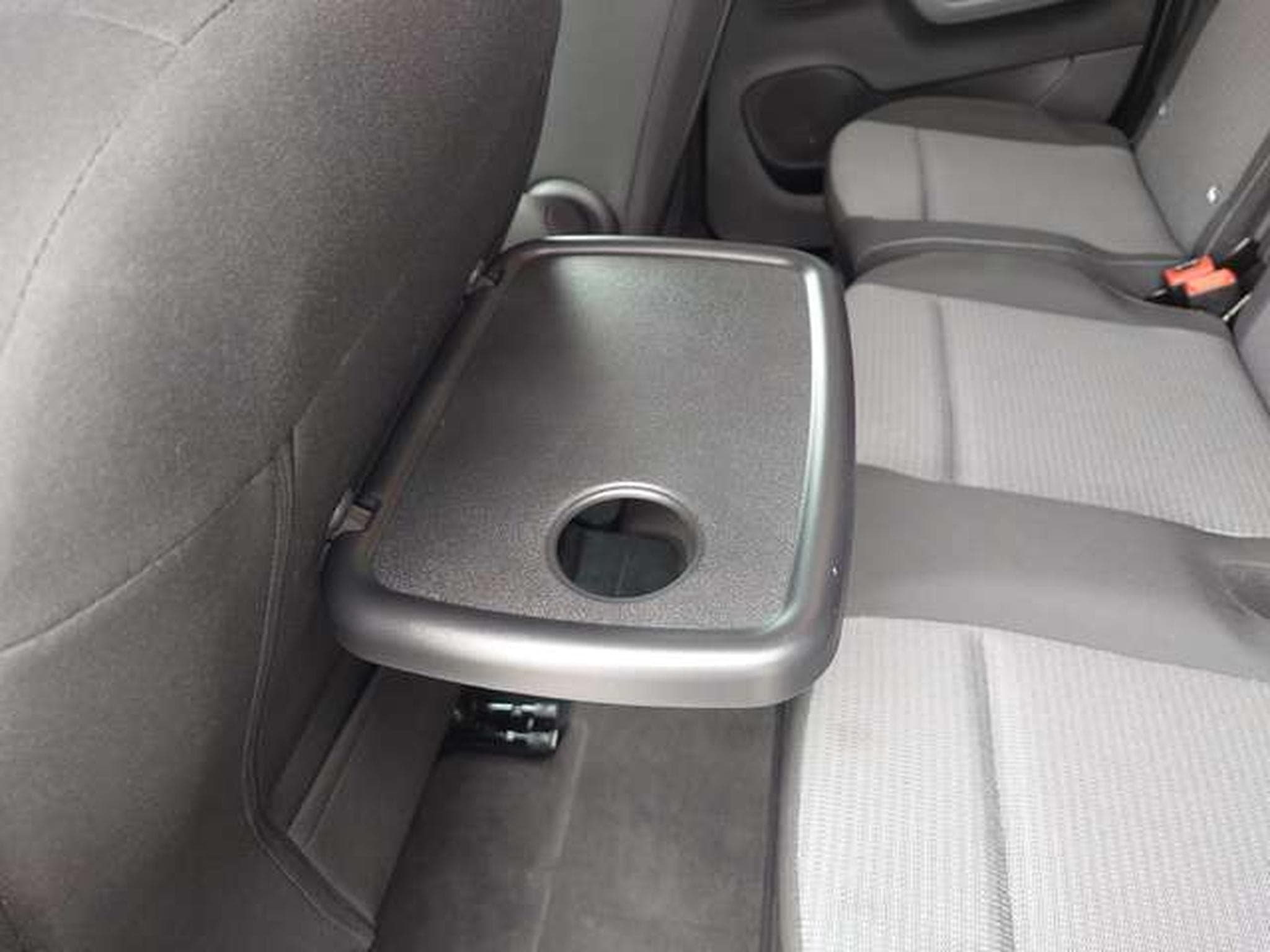 Toyota Proace Proace City Verso LWB 1.5 D-4D Family Family (2025) - Photo 9