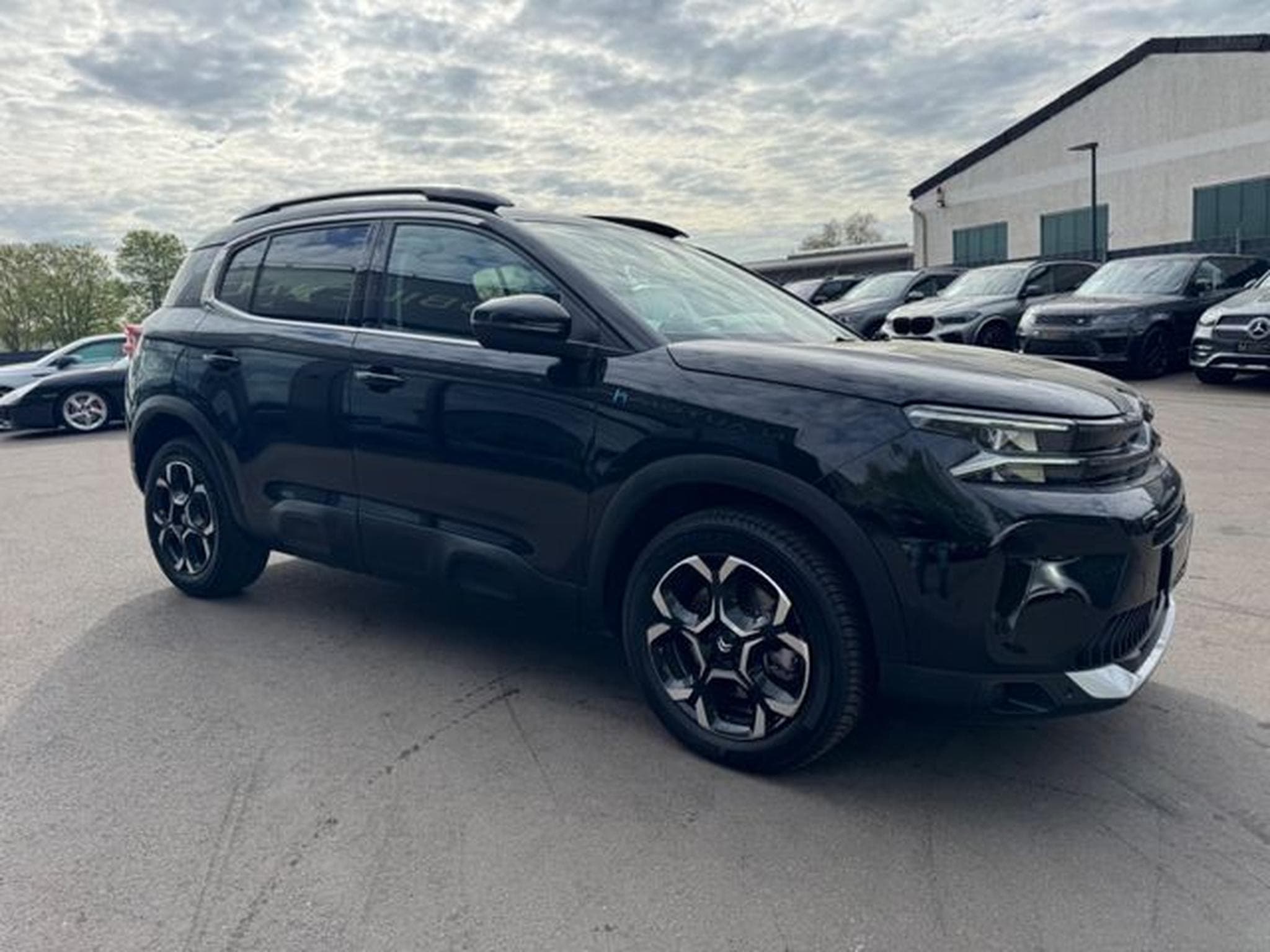Citroën C5 Aircross C5 AIRCROSS PLUS HYBRID *FACELIFT*LED*EL.SITZE* (2024) - Foto 5