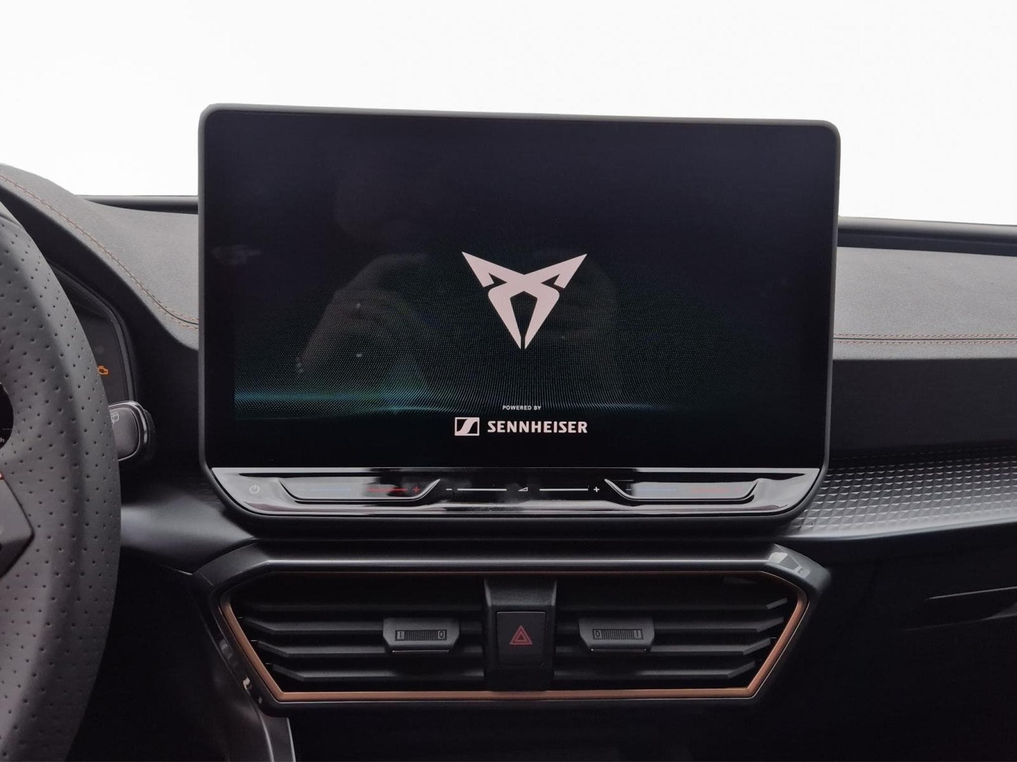 Cupra Leon 1.5 e-TSI - 150 CV MHEV (2026) - Photo 13