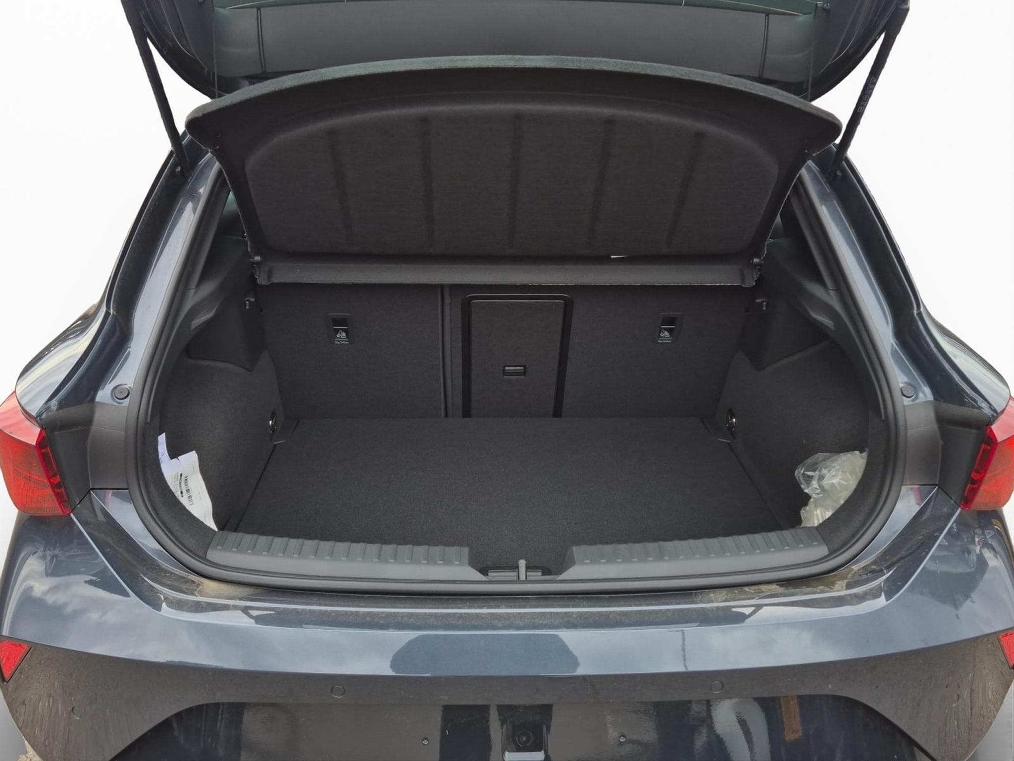 Cupra Leon 1.5 e-TSI - 150 CV MHEV (2026) - Photo 16