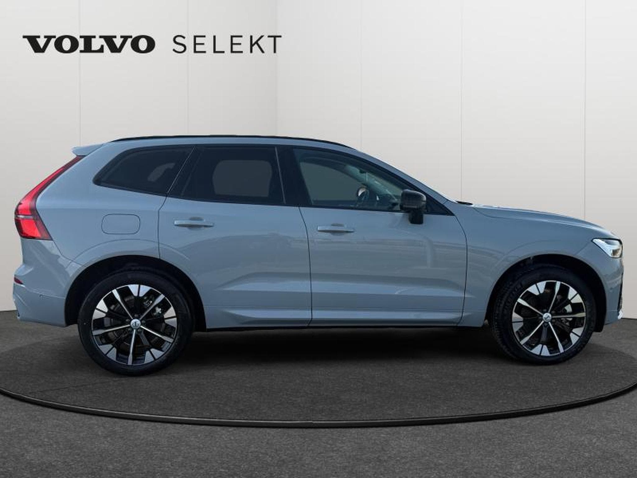 Volvo XC60 Facelift T6 Plus Dark / Hybride (2025) - Foto 7