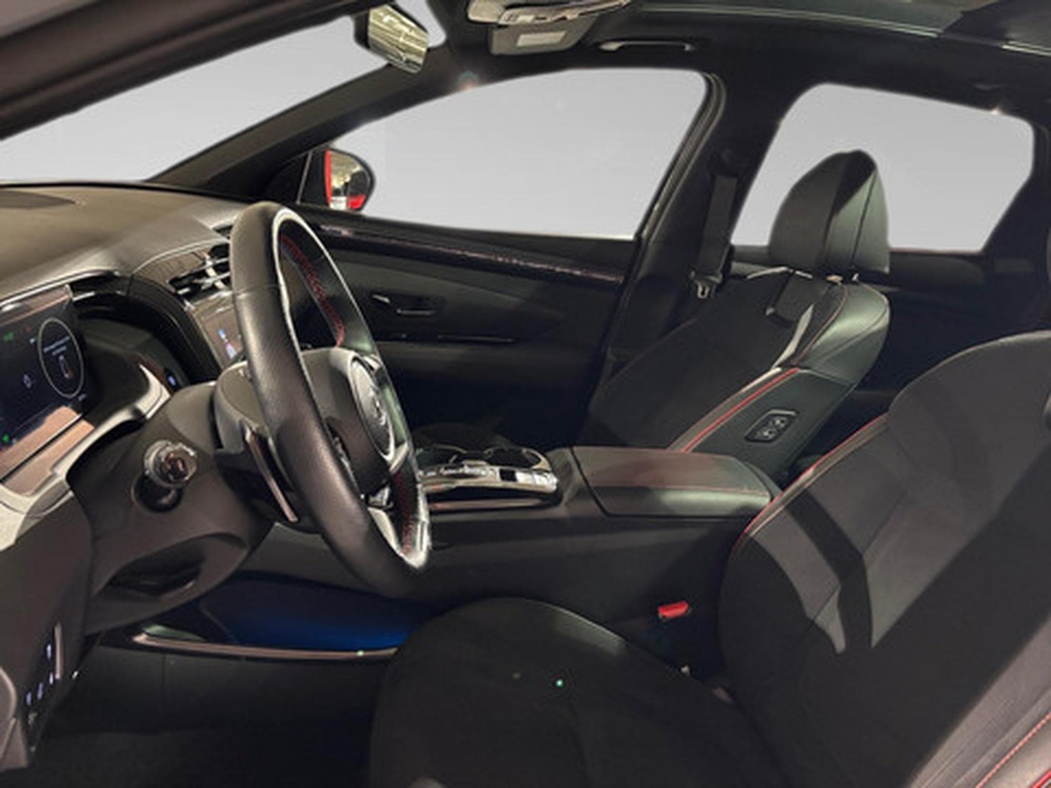 Hyundai Tucson NX4 Shine N-Line Sensation PHE (2026) - Photo 8