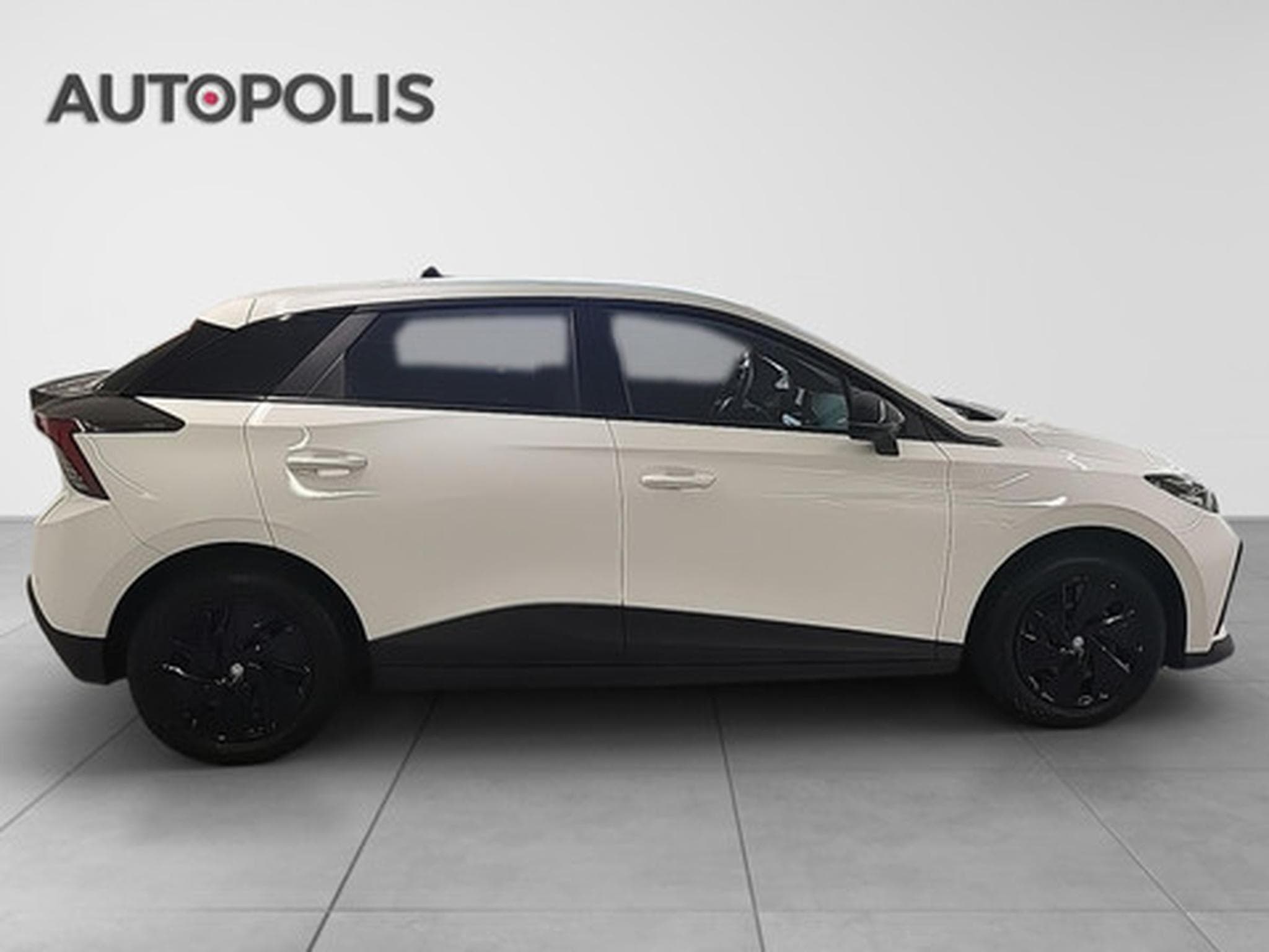 MG MG4 STANDARD (2026) - Photo 16