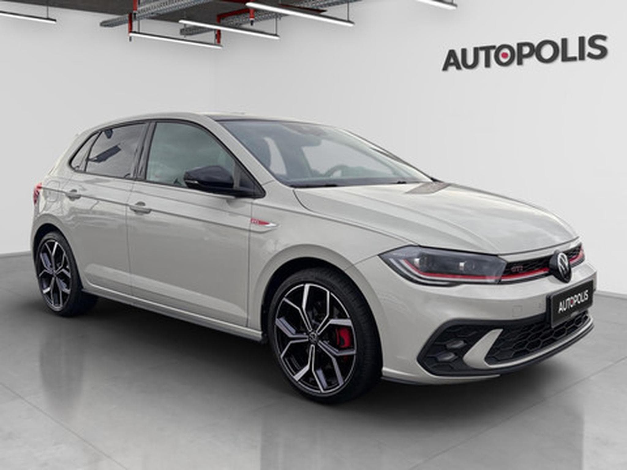 VW Polo GTI 2.0 GTI 207 PS Couleur Blanche (2026) - Photo 17