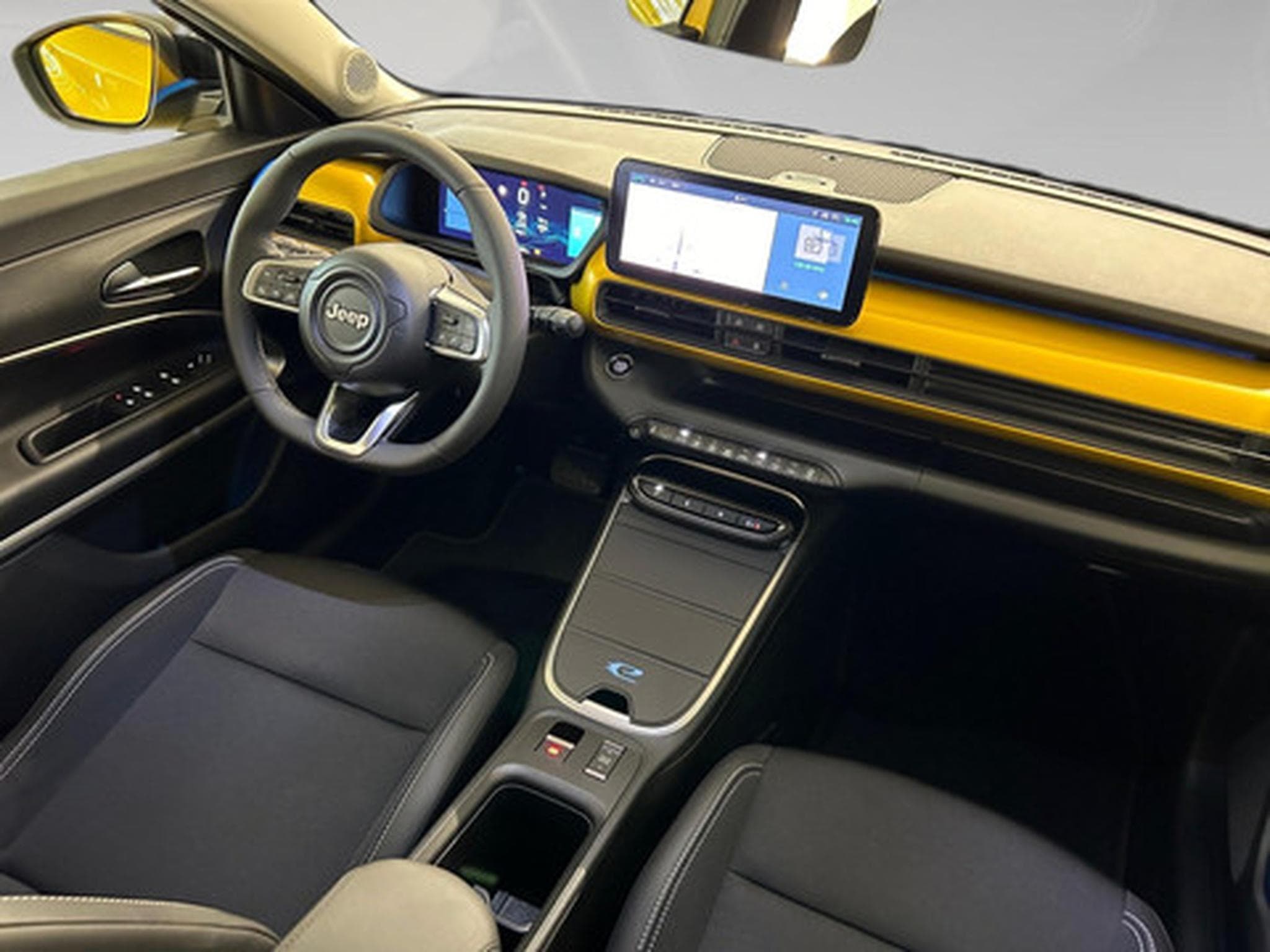 Jeep Avenger SUMMIT (2026) - Foto 17