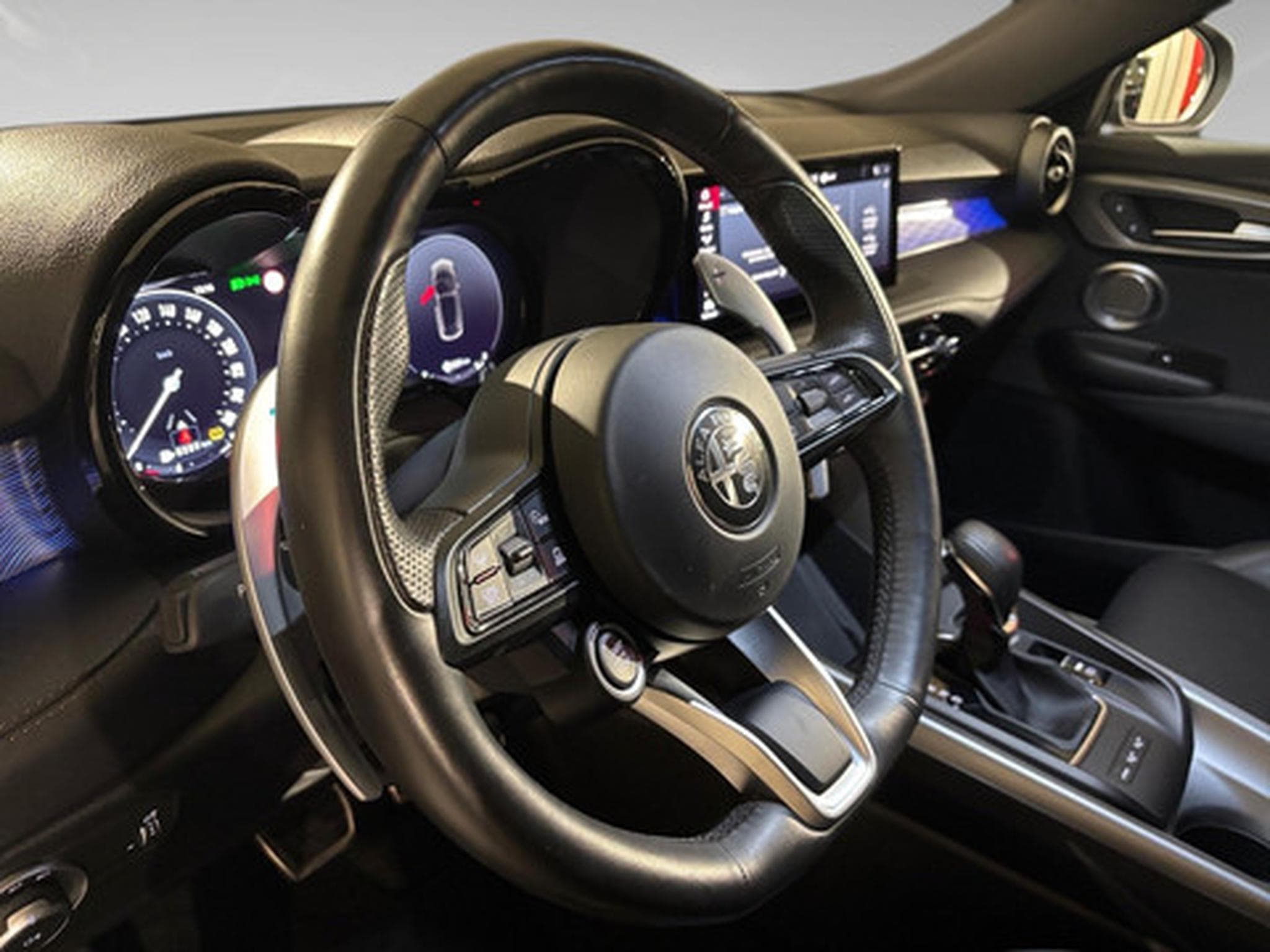 Alfa-Romeo Tonale 1.3 Veloce (2026) - Foto 3