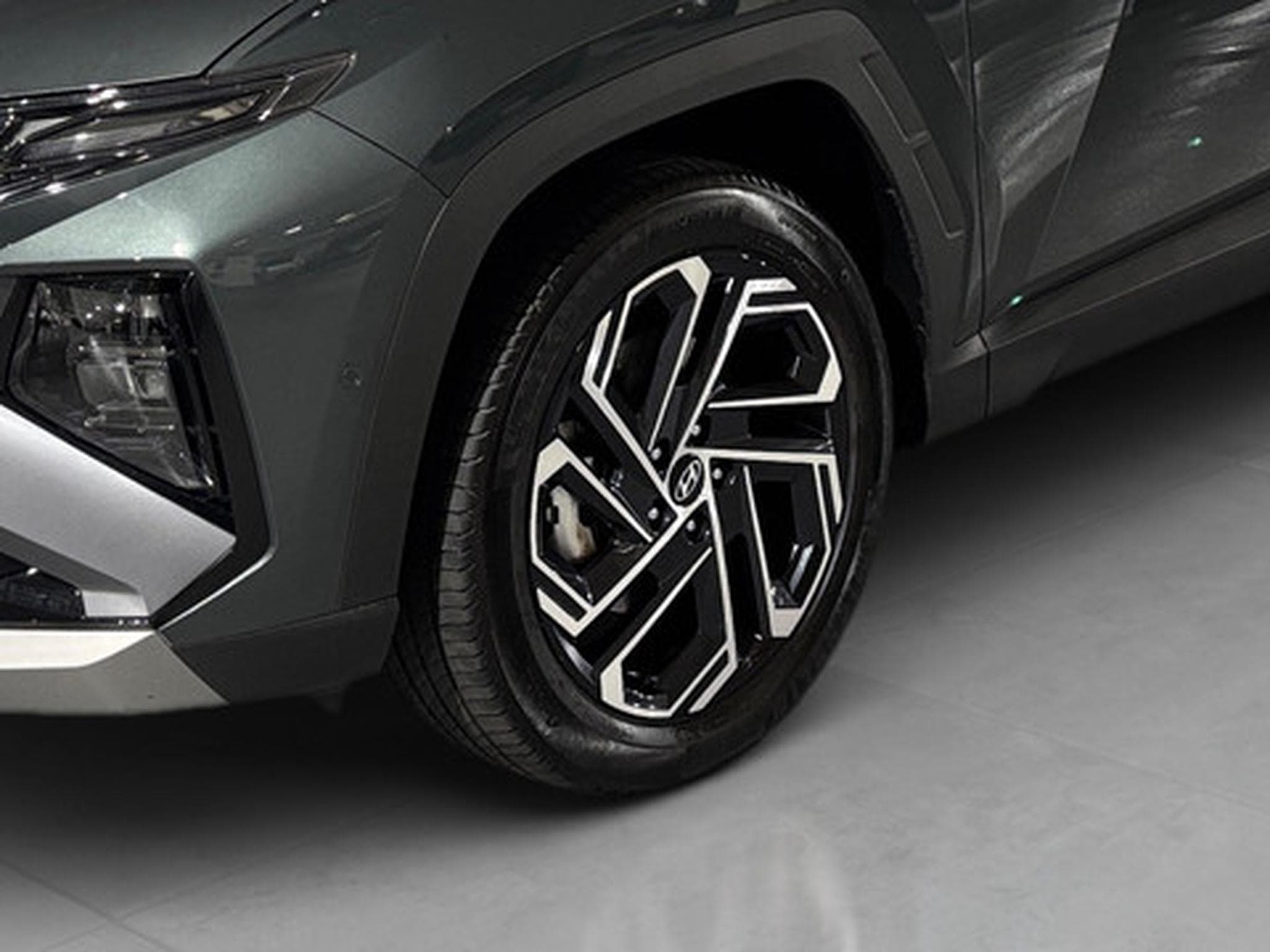 Hyundai Tucson 1.6 SHINE (2026) - Photo 20