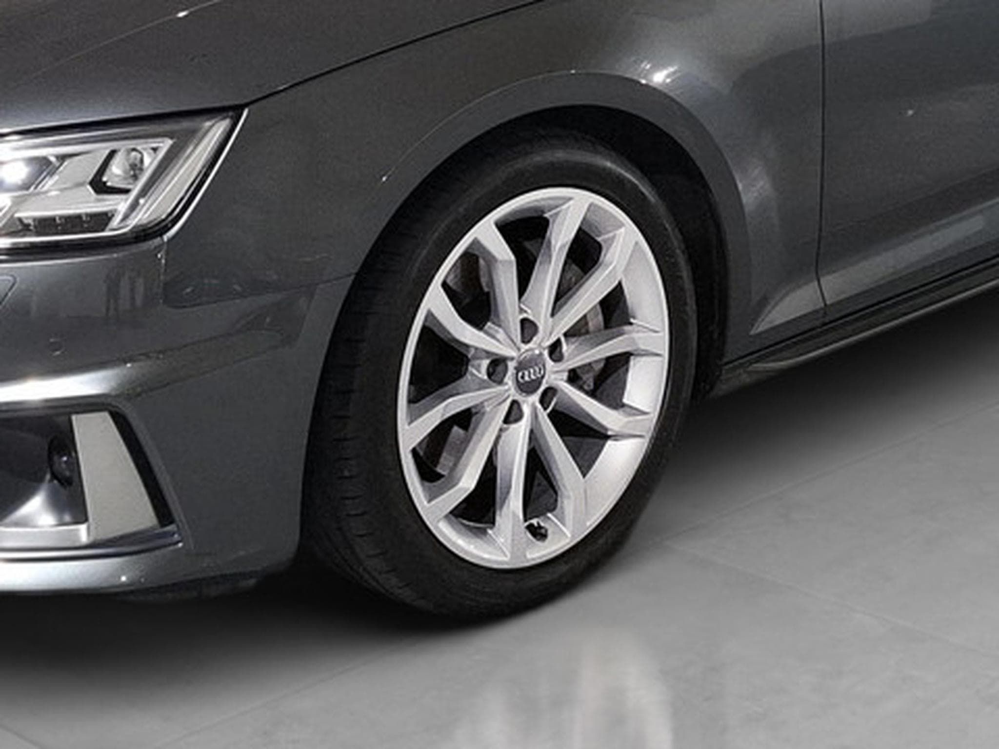 Audi A4 2.0 TDI Sport Quattro (2026) - Photo 20