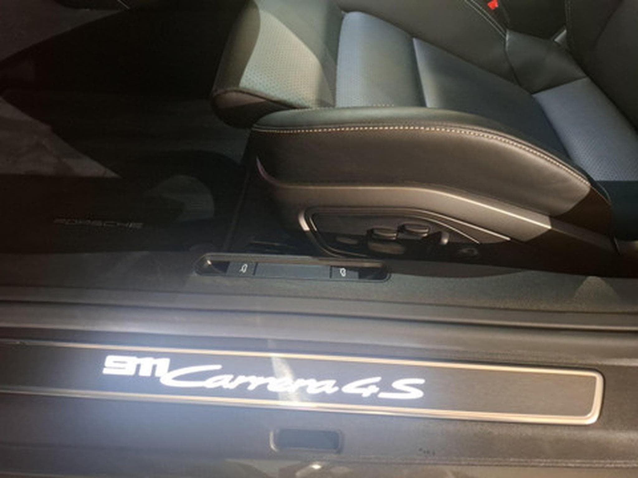 Porsche 911 3.0 Carrera 4S (2026) - Foto 13