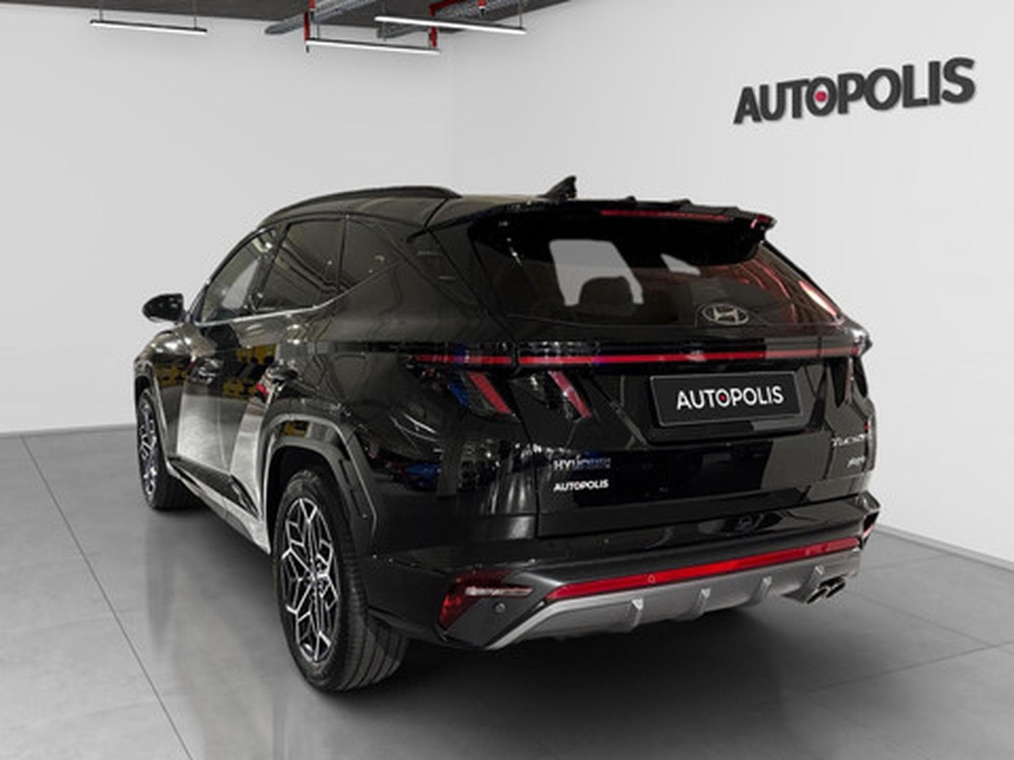 Hyundai Tucson 1.6 N LINE PLUG IN (2026) - Photo 13