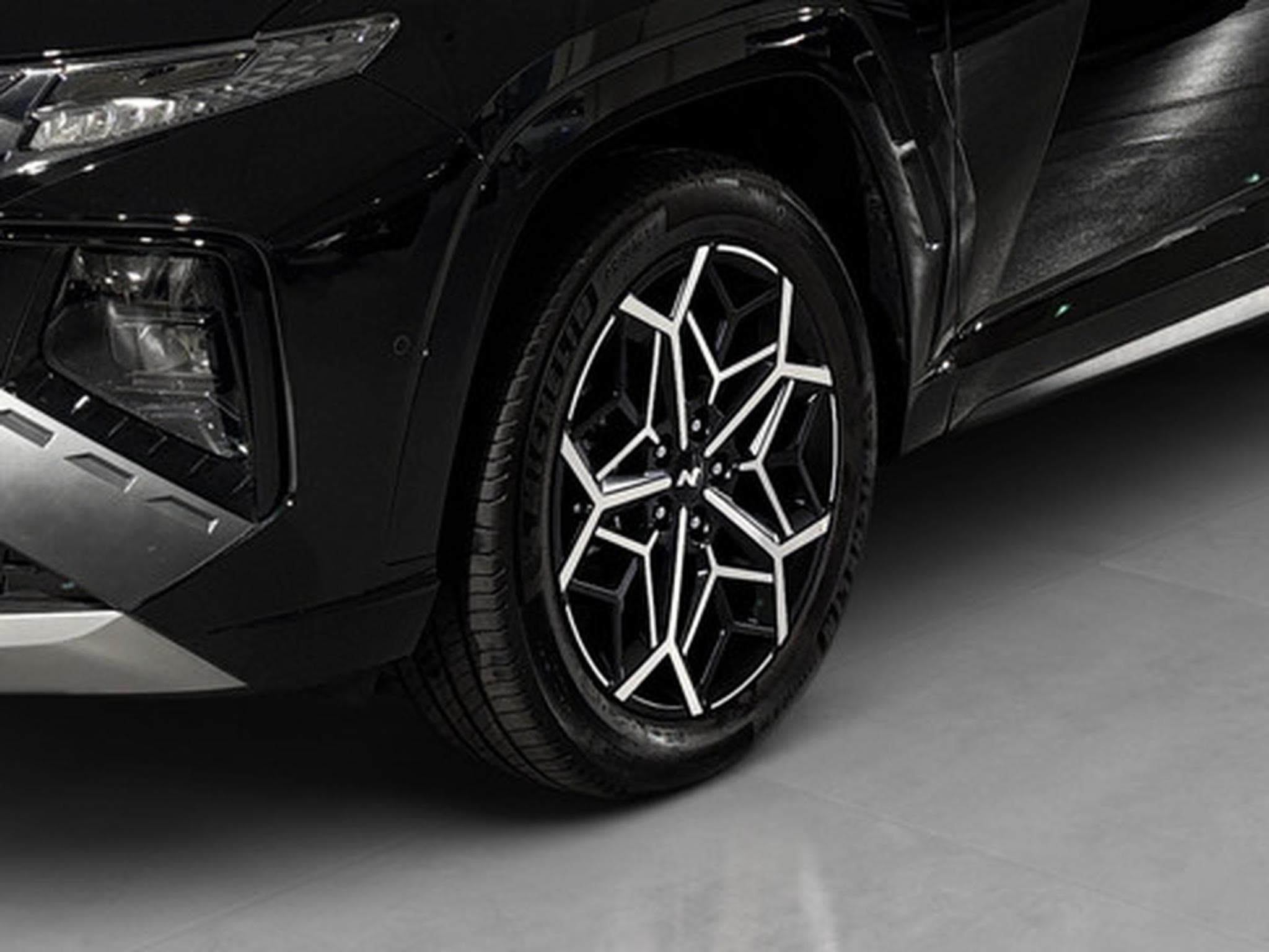 Hyundai Tucson 1.6 N LINE PLUG IN (2026) - Photo 21