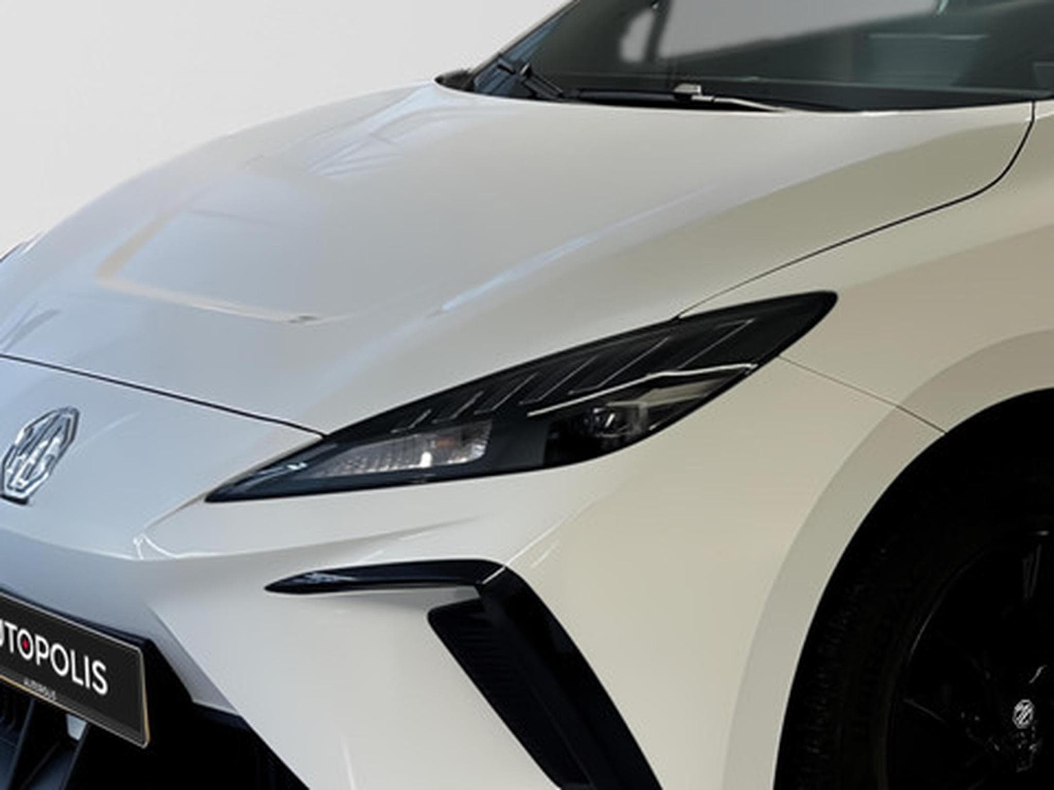 MG MG4 STANDARD (2026) - Photo 21