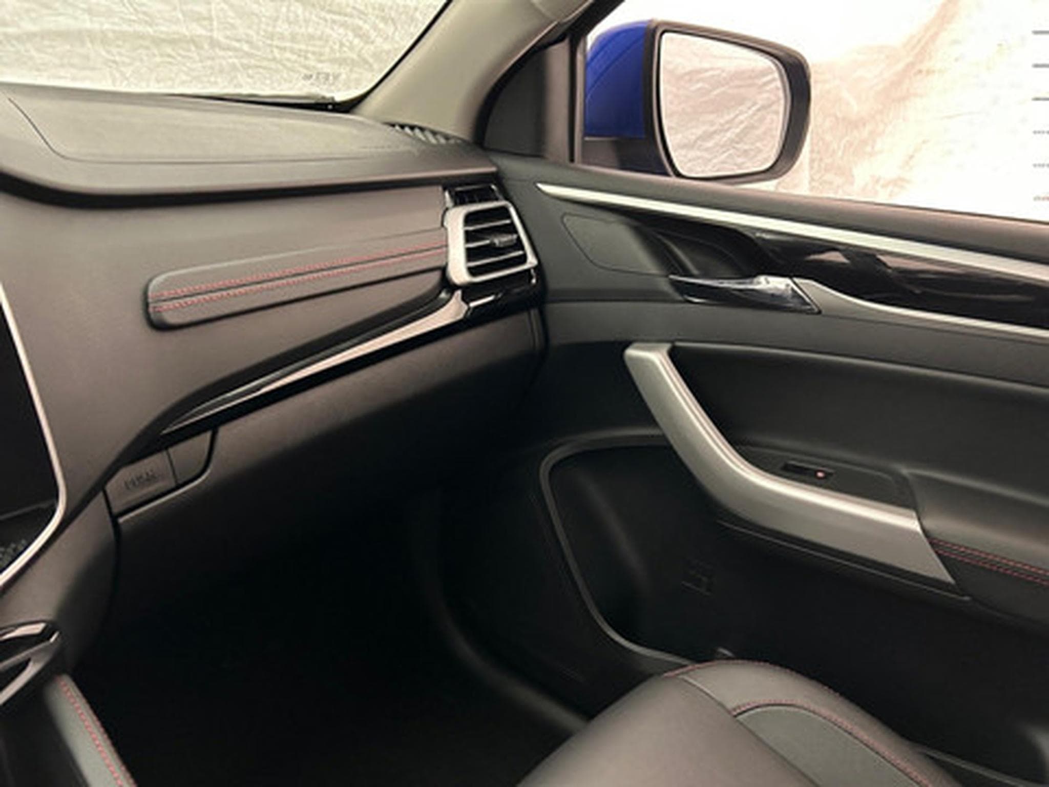 Maxus Euniq 6 T90 EV ELECTRIQUE (2026) - Photo 19