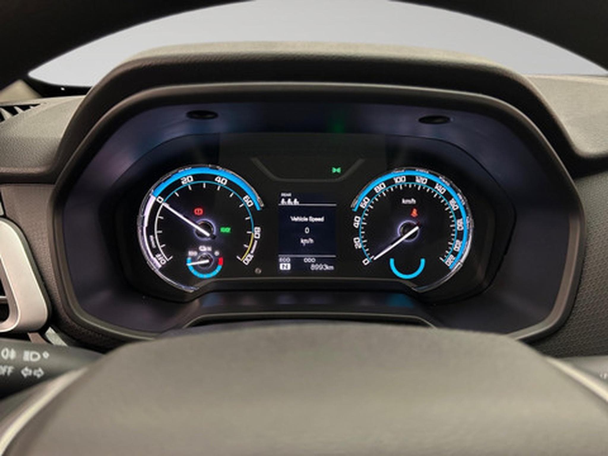 Maxus Euniq 6 T90 EV ELECTRIQUE (2026) - Photo 9